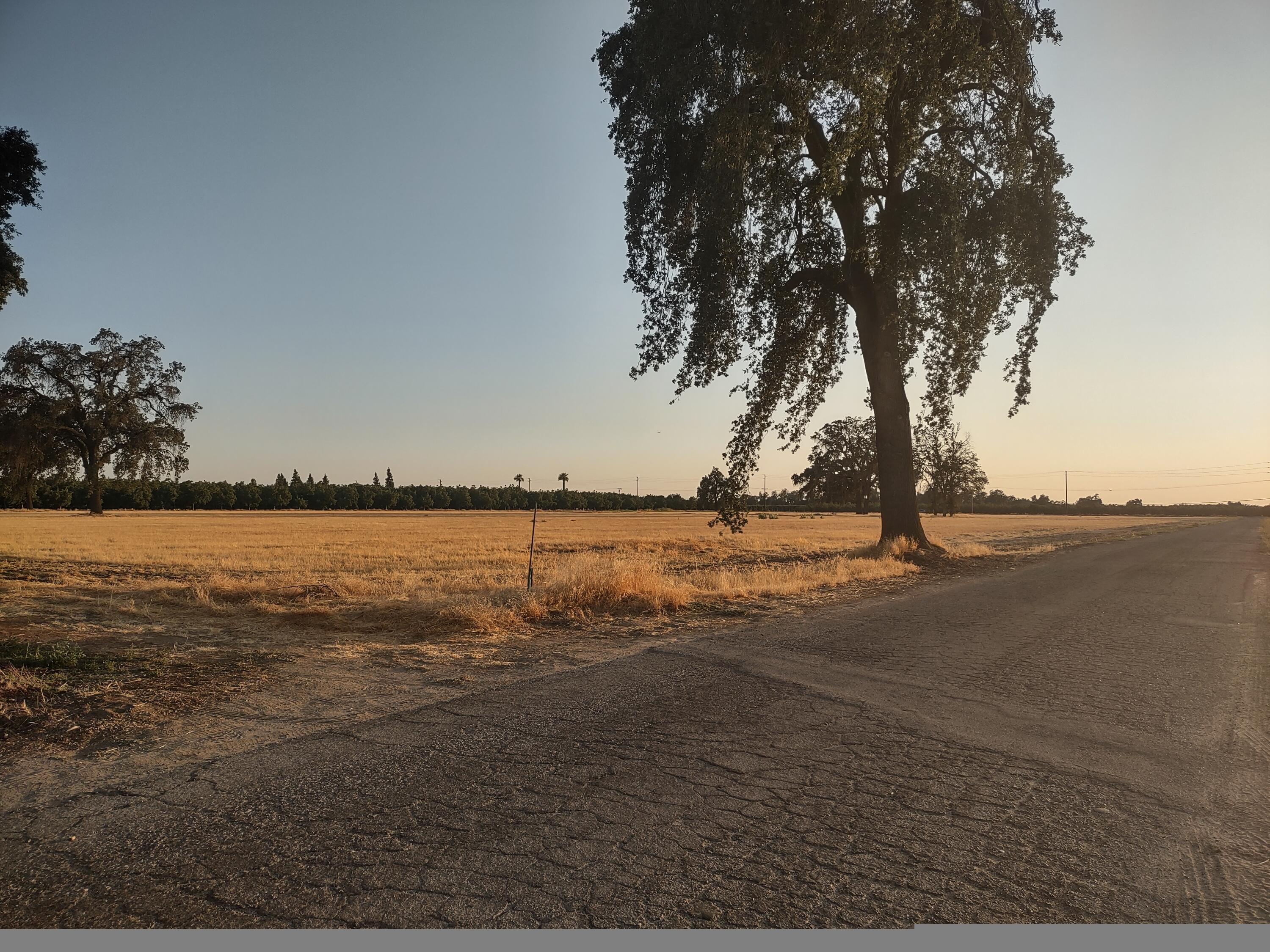 0 Lovers Ln, Visalia, CA 93292