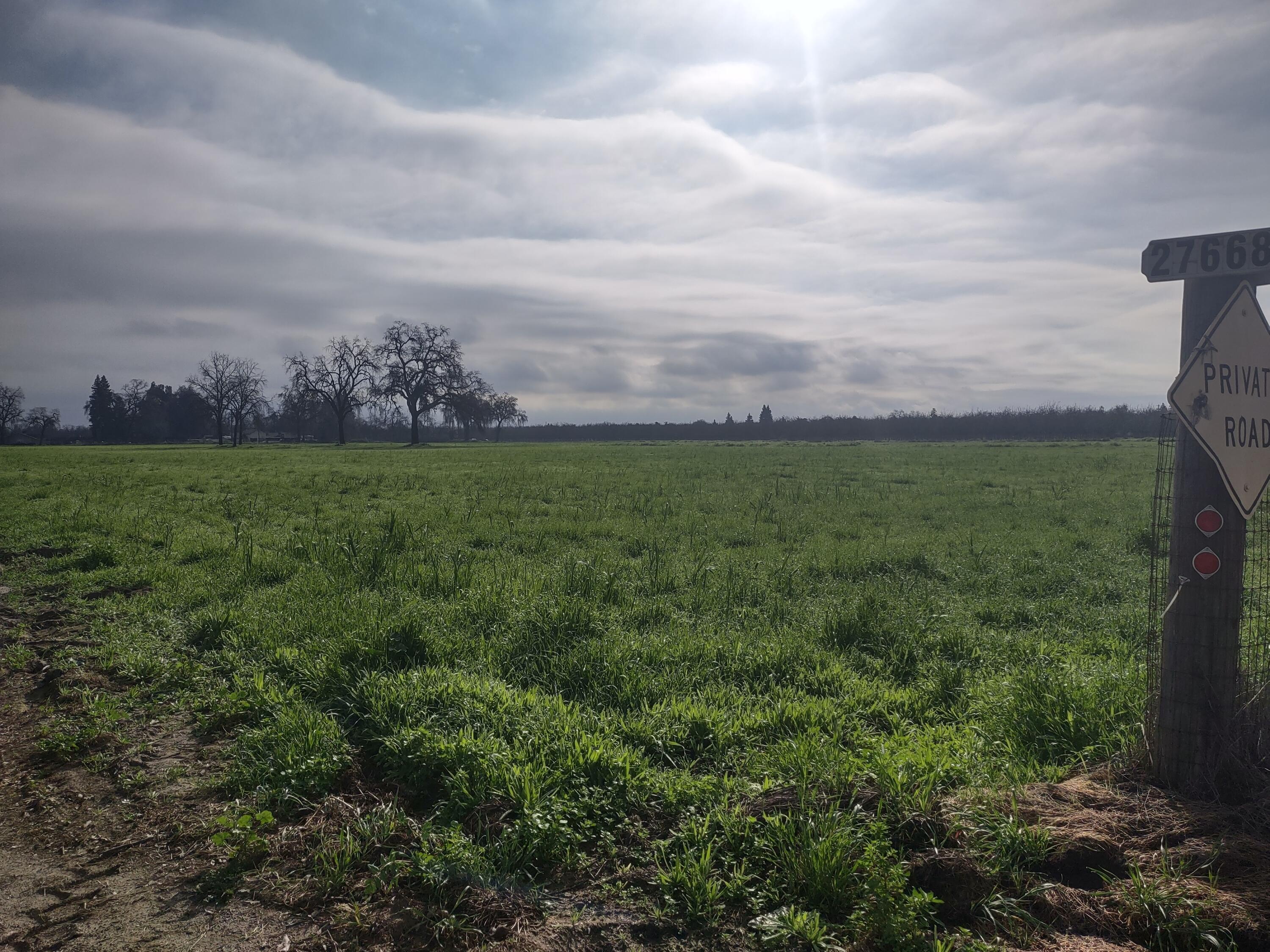 0 Lovers Ln, Visalia, CA 93292