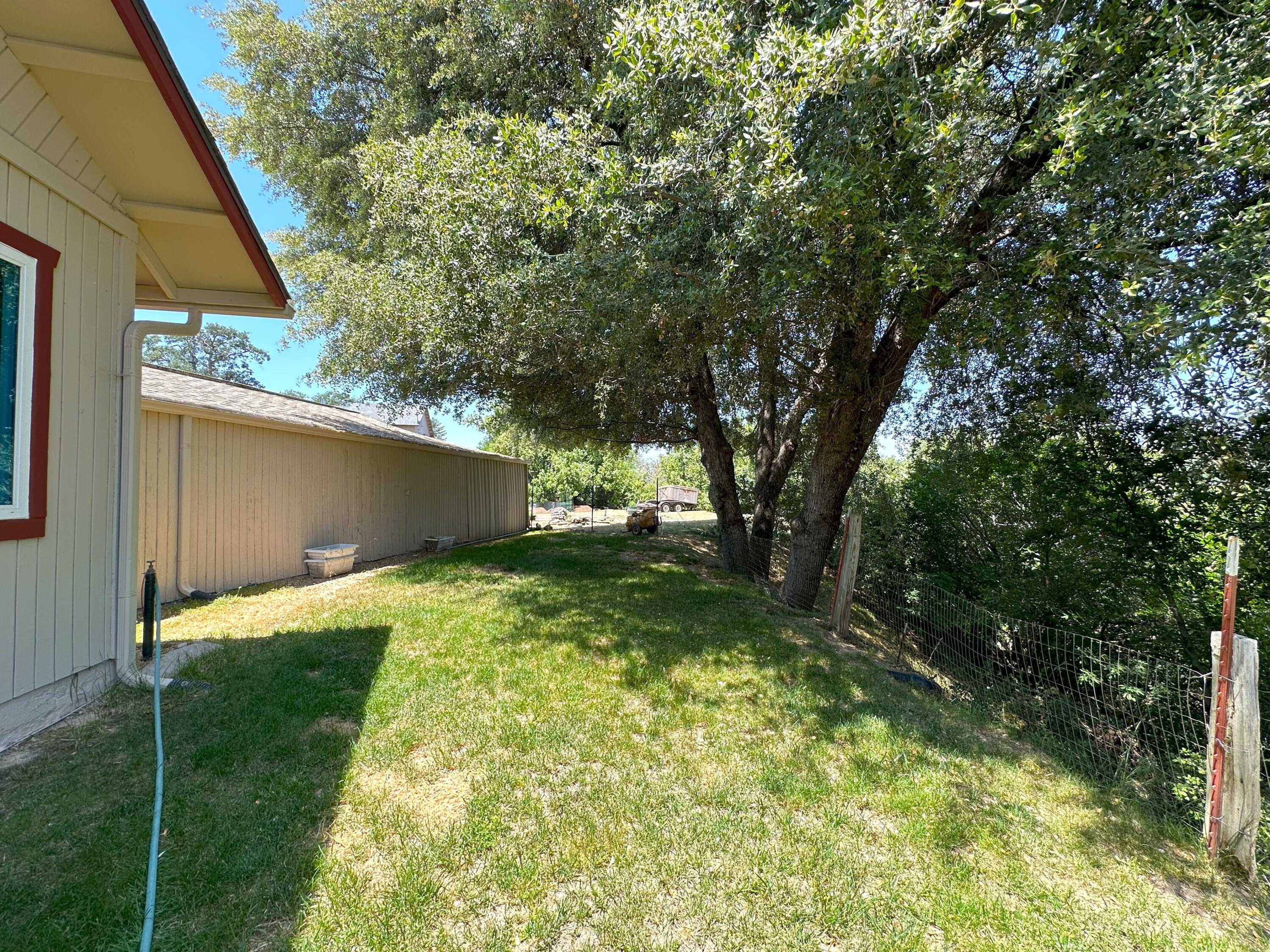 42909 Capanero Oaks Ct, California Hot Springs, CA 93207