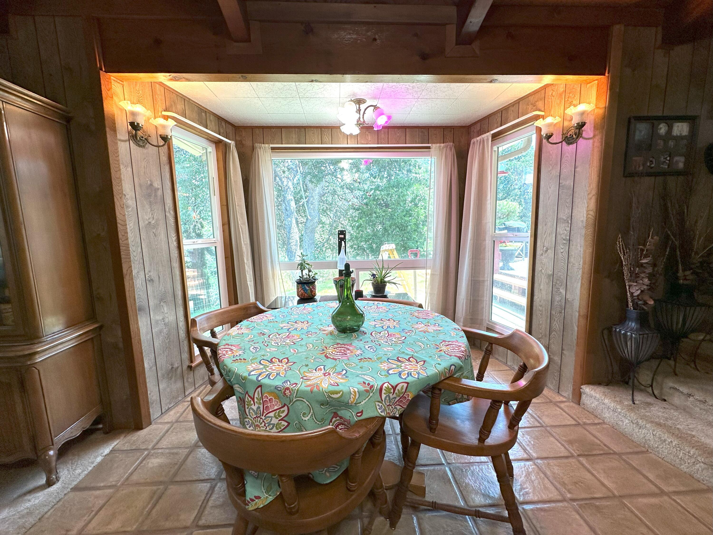 42909 Capanero Oaks Ct, California Hot Springs, CA 93207