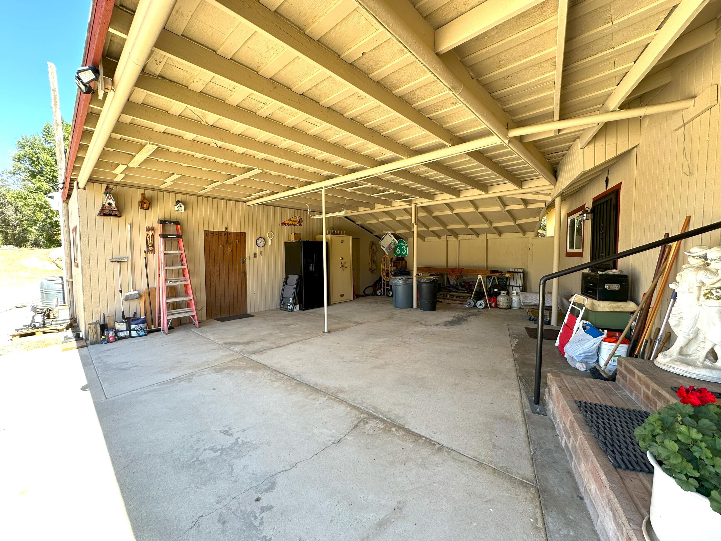 42909 Capanero Oaks Ct, California Hot Springs, CA 93207