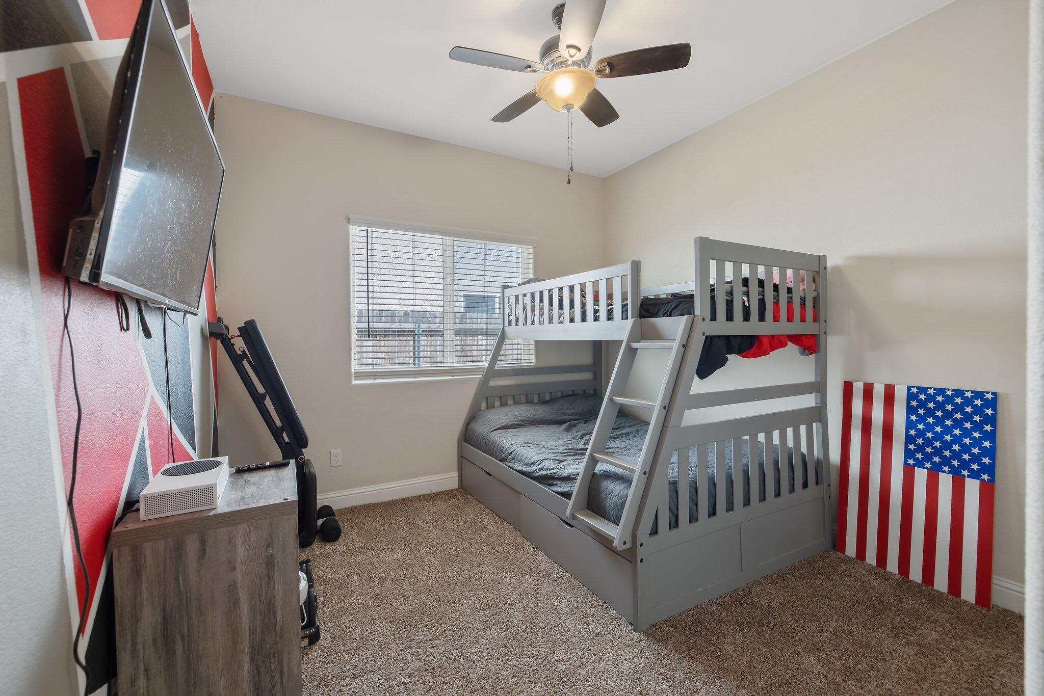 1851 Softwind Dr, Tulare, CA 93274