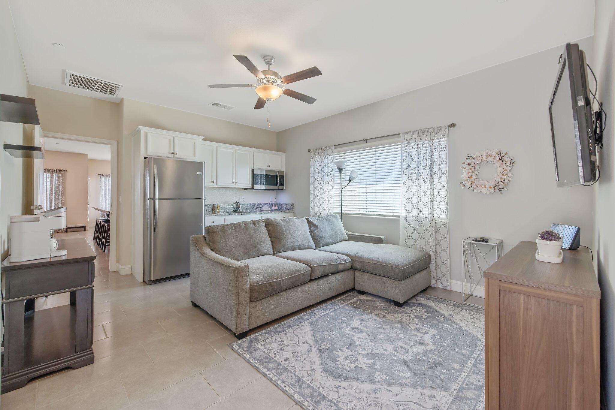 1851 Softwind Dr, Tulare, CA 93274