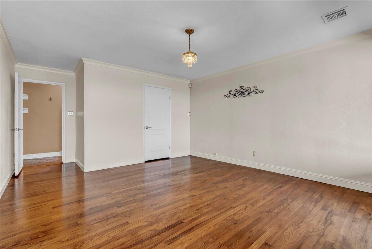 23124 Round Valley Dr, Lindsay, CA 93247