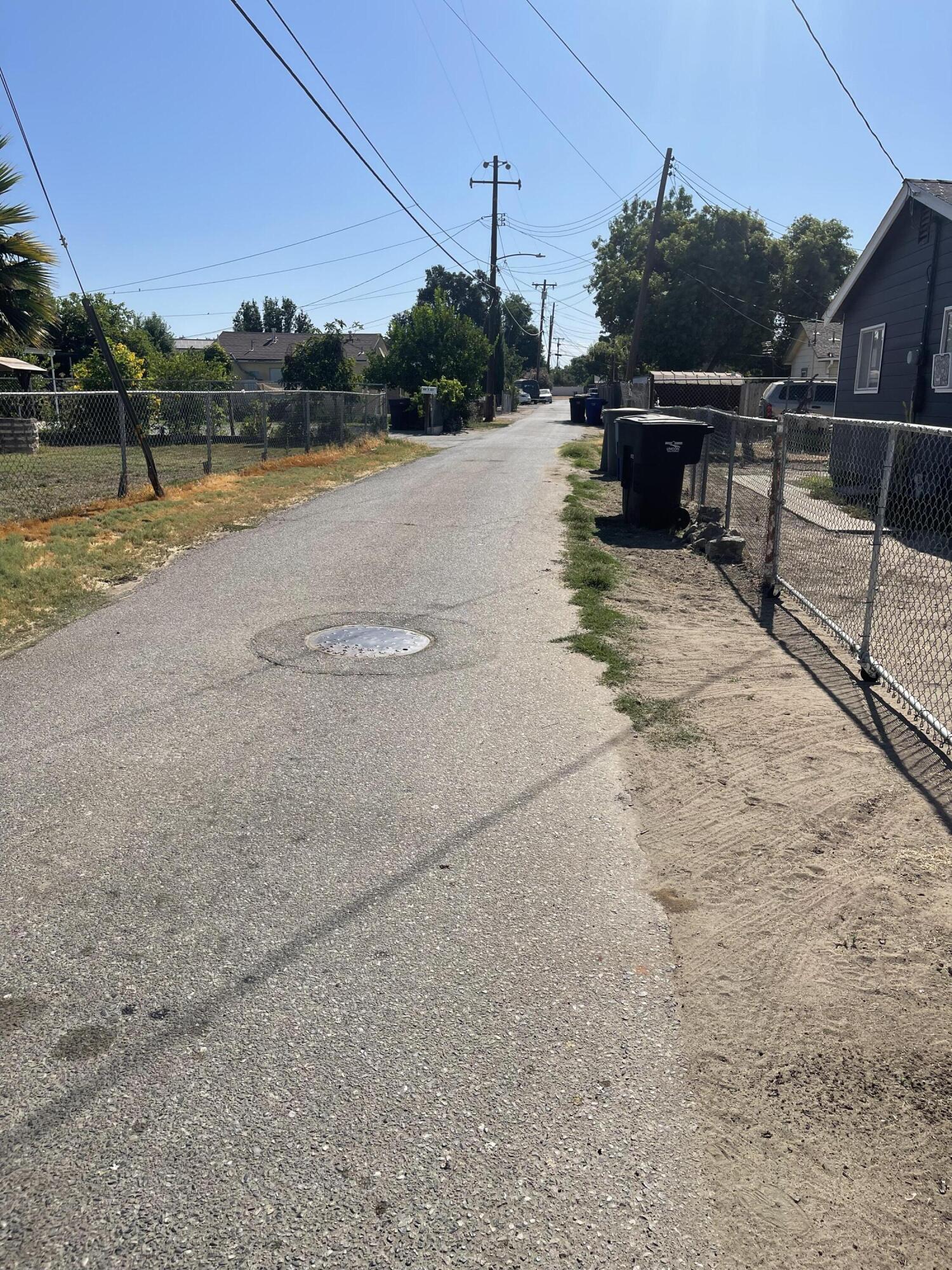 334 G St #X, Lemoore, CA 93245