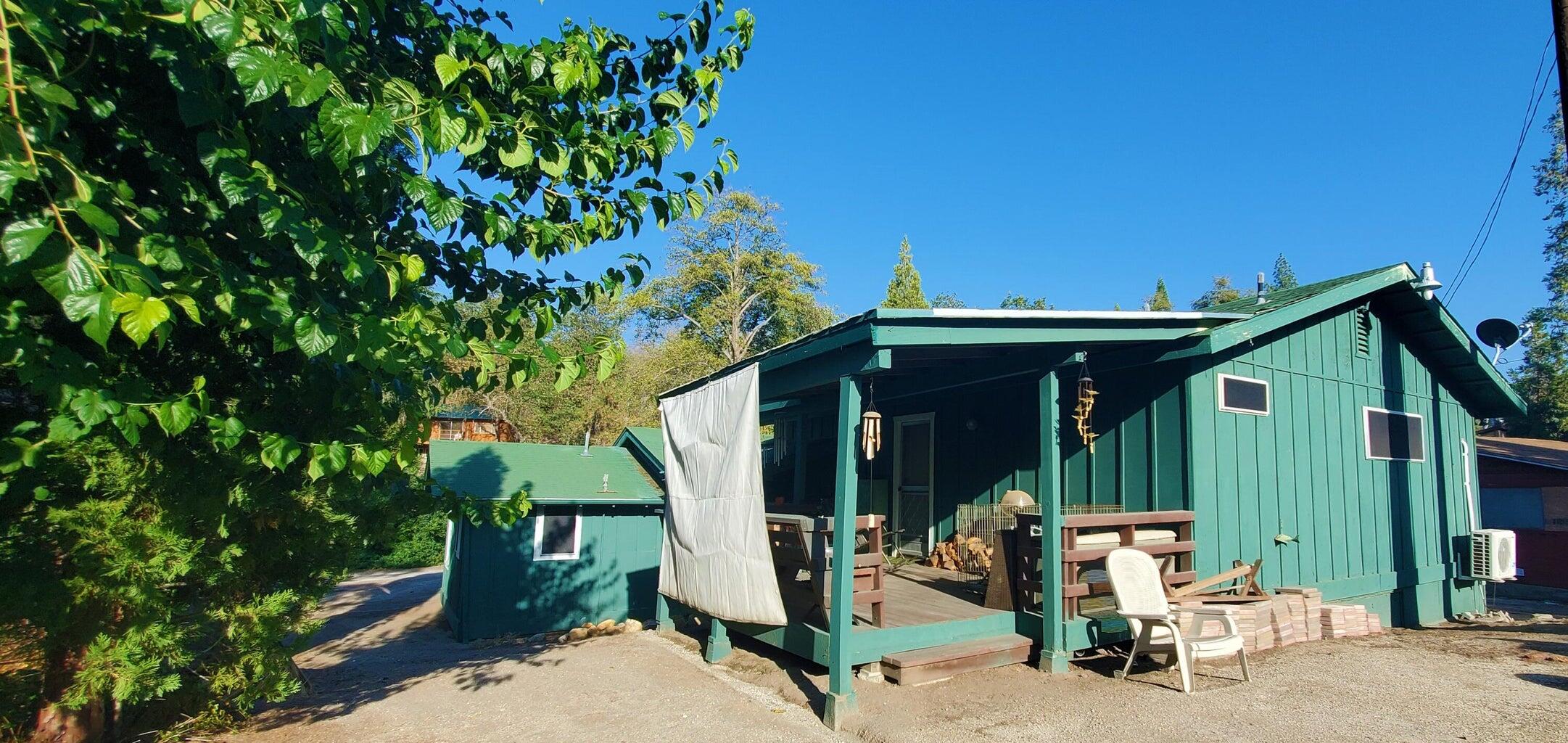 301 Capinero Dr, California Hot Springs, CA 93207