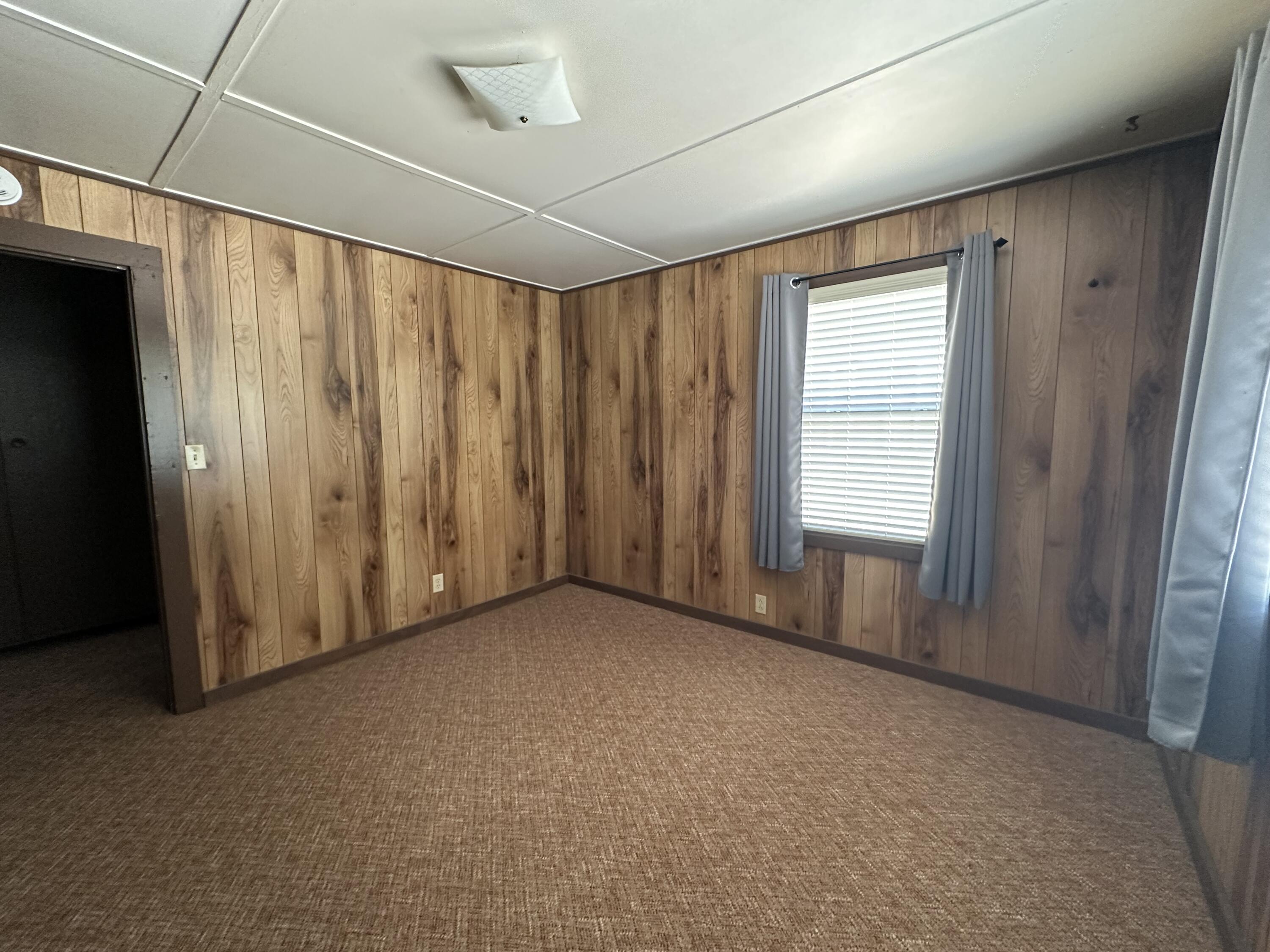 301 Capinero Dr, California Hot Springs, CA 93207