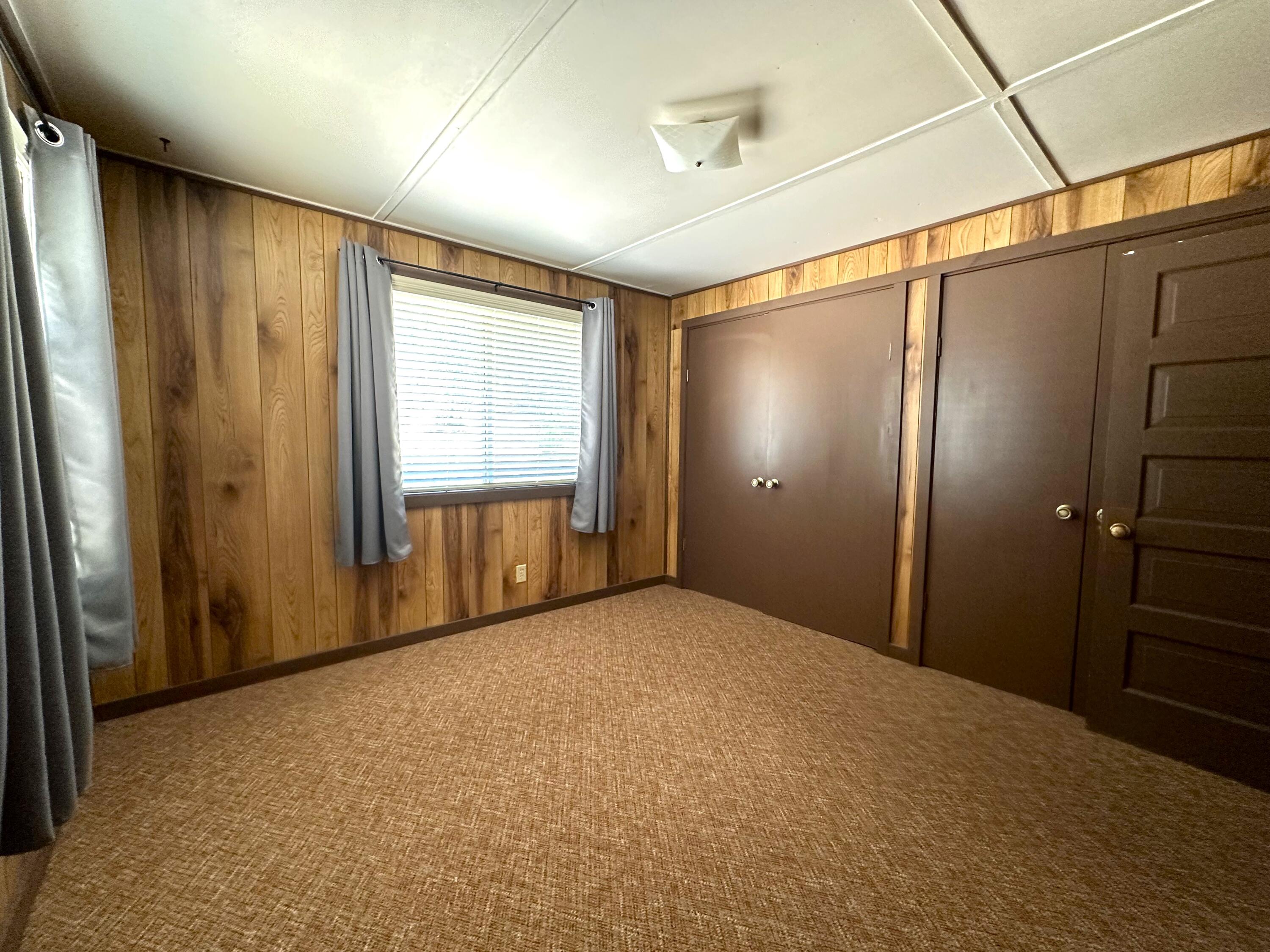 301 Capinero Dr, California Hot Springs, CA 93207