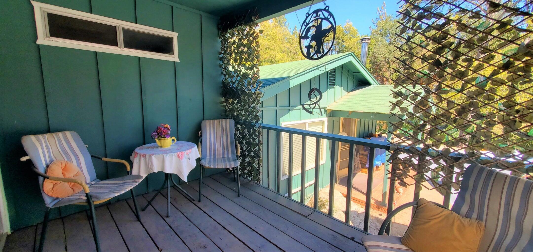 301 Capinero Dr, California Hot Springs, CA 93207