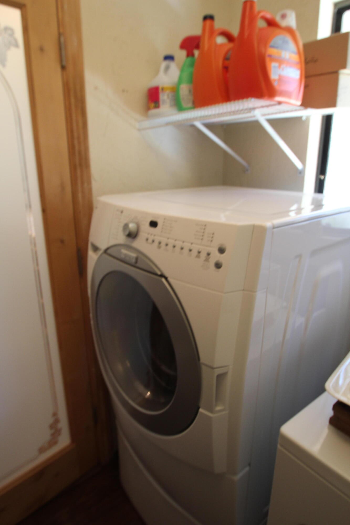 601 Linder Dr, Camp Nelson, CA 93265