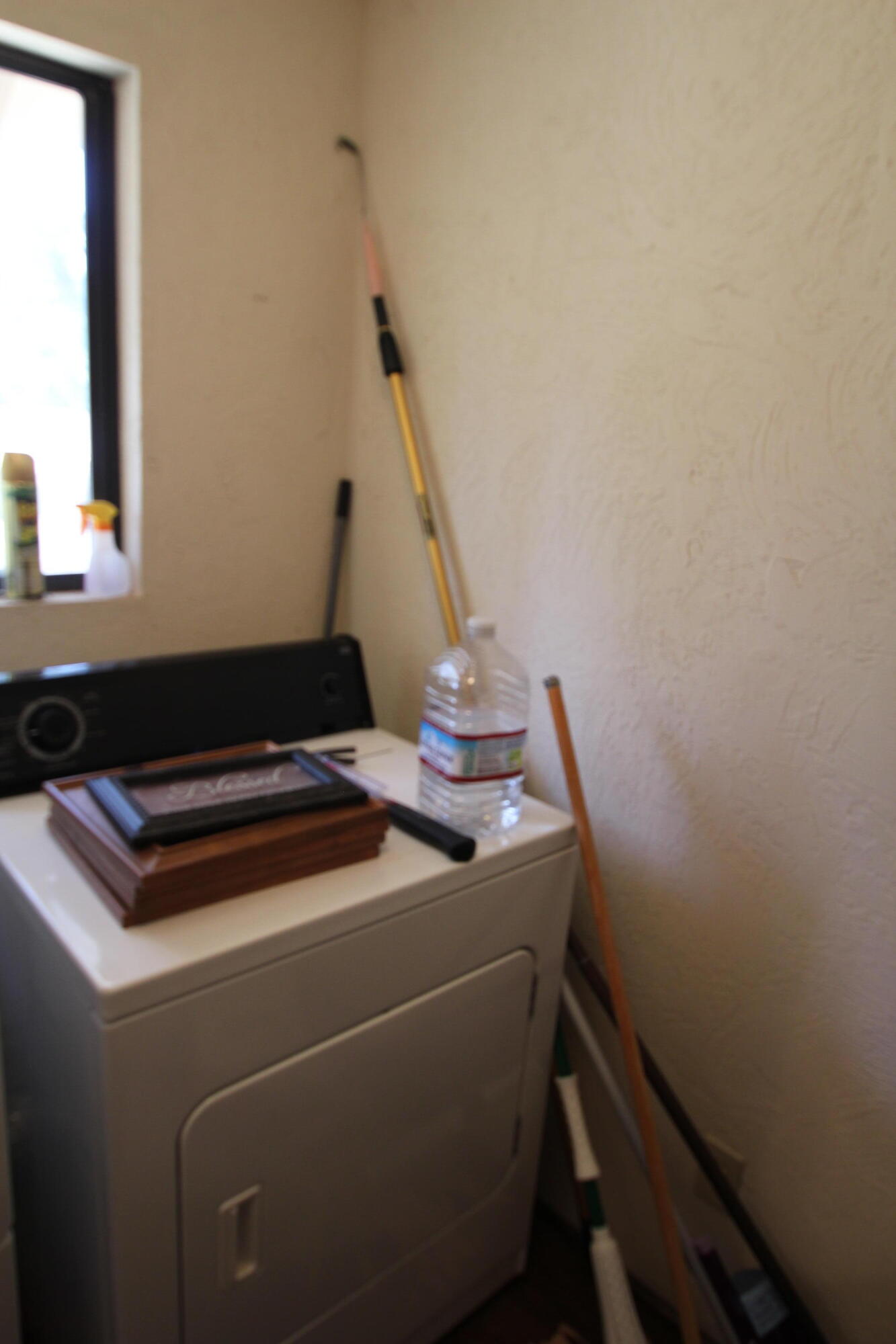 601 Linder Dr, Camp Nelson, CA 93265