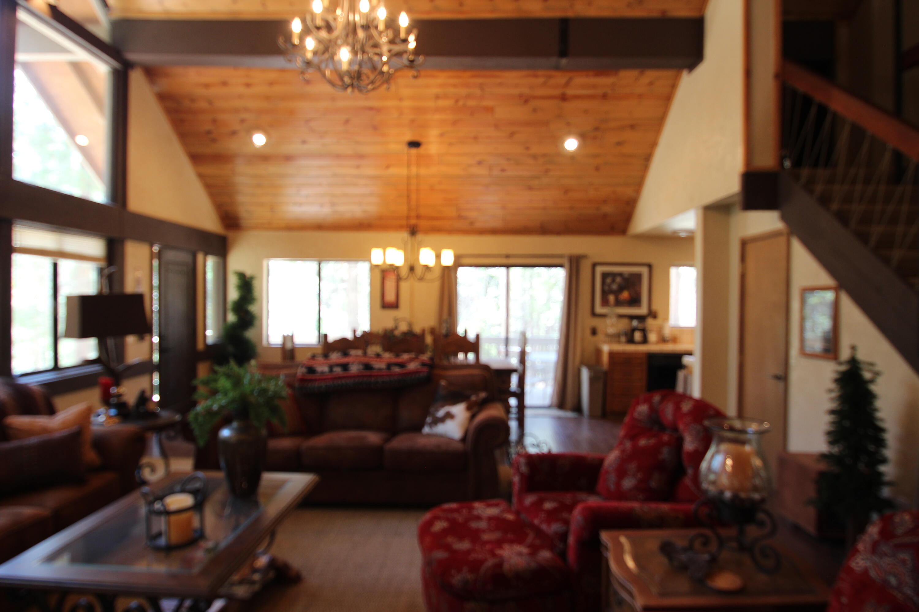 601 Linder Dr, Camp Nelson, CA 93265