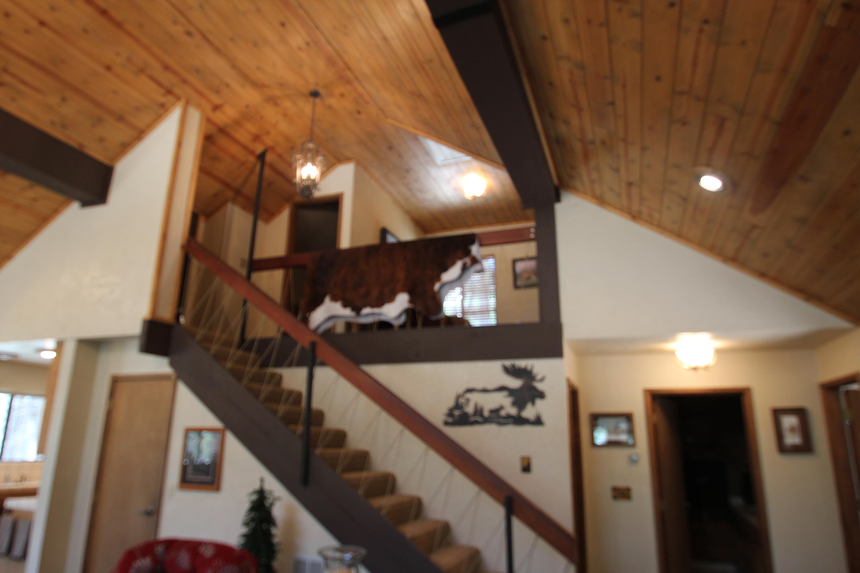 601 Linder Dr, Camp Nelson, CA 93265