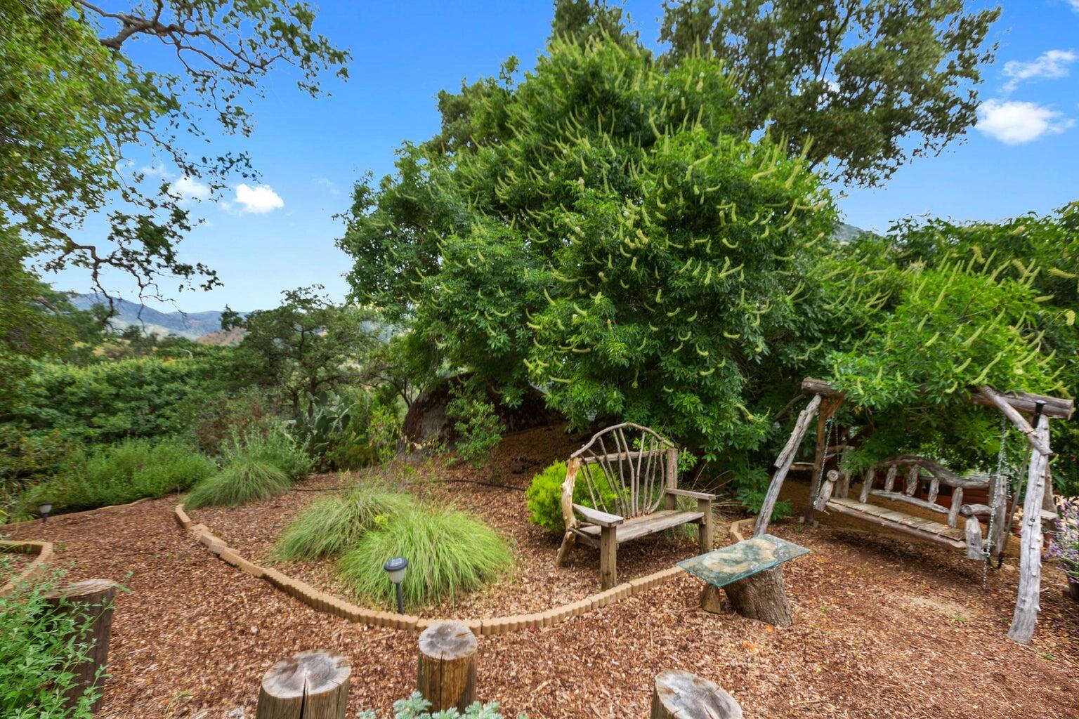 42182 Mynatt Dr Dr, Three Rivers, CA 93271