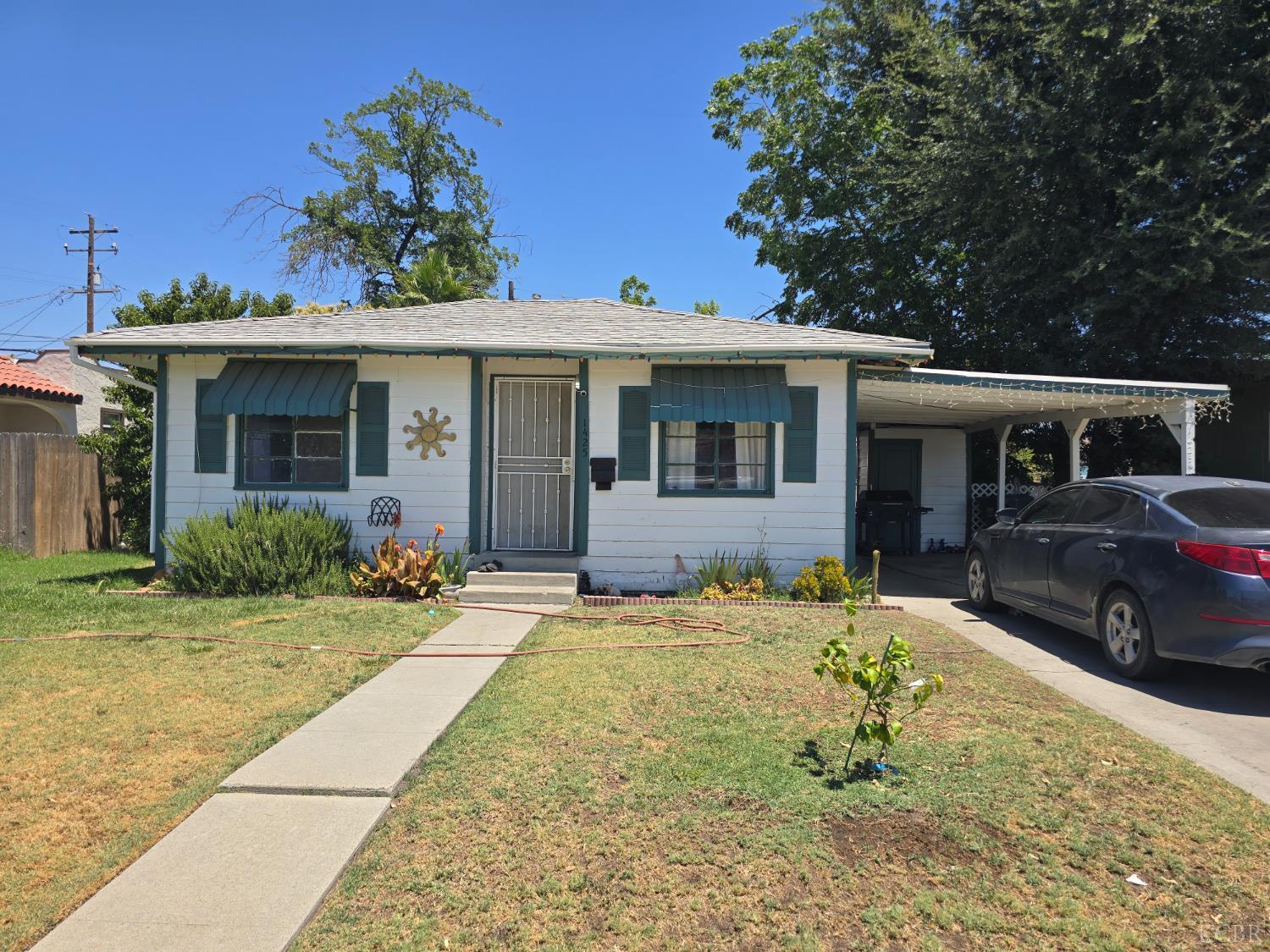 1425 Letts Ave, Corcoran, CA 93212