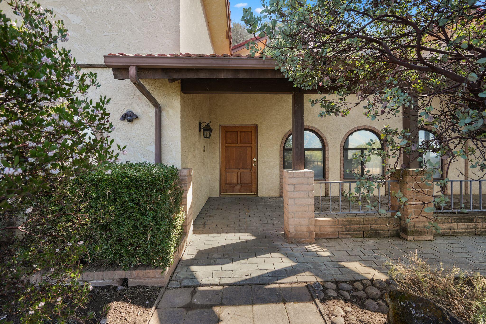 41591 Mynatt Dr, Three Rivers, CA 93271