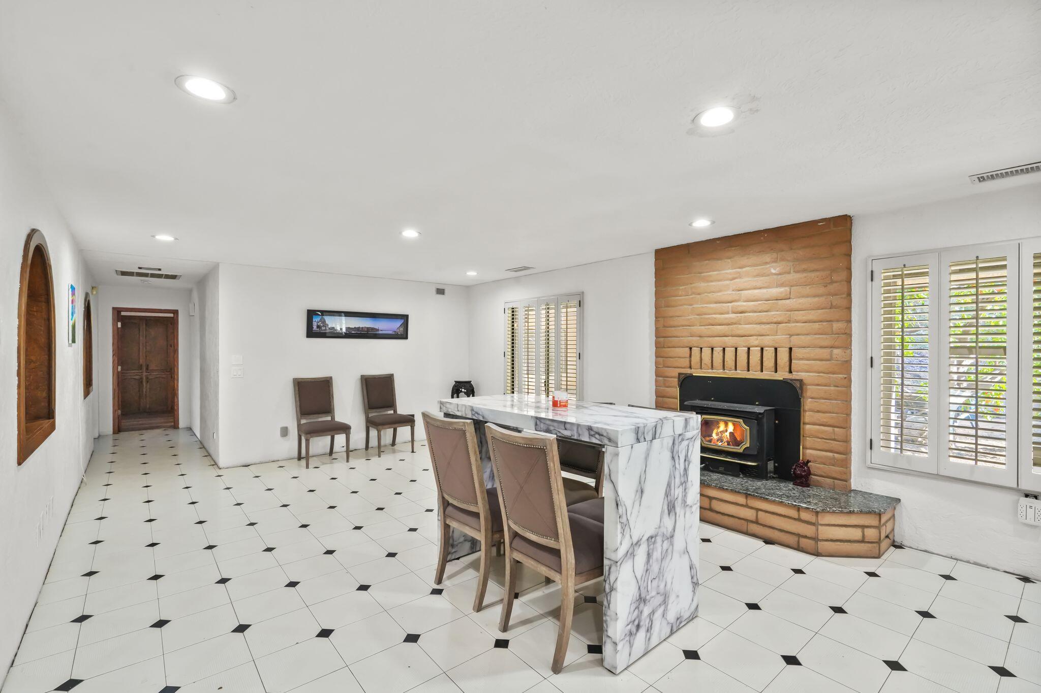 41591 Mynatt Dr, Three Rivers, CA 93271