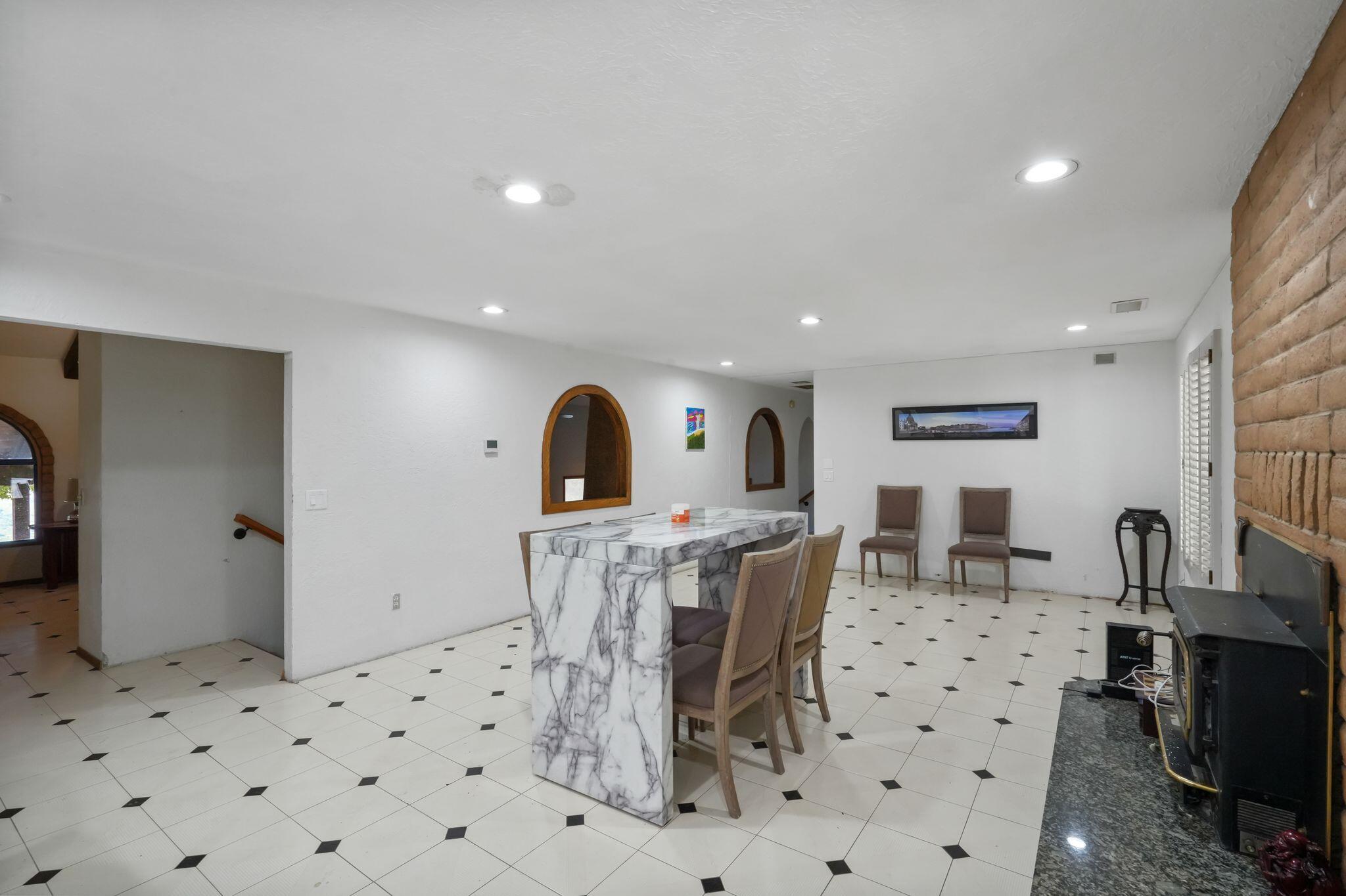 41591 Mynatt Dr, Three Rivers, CA 93271