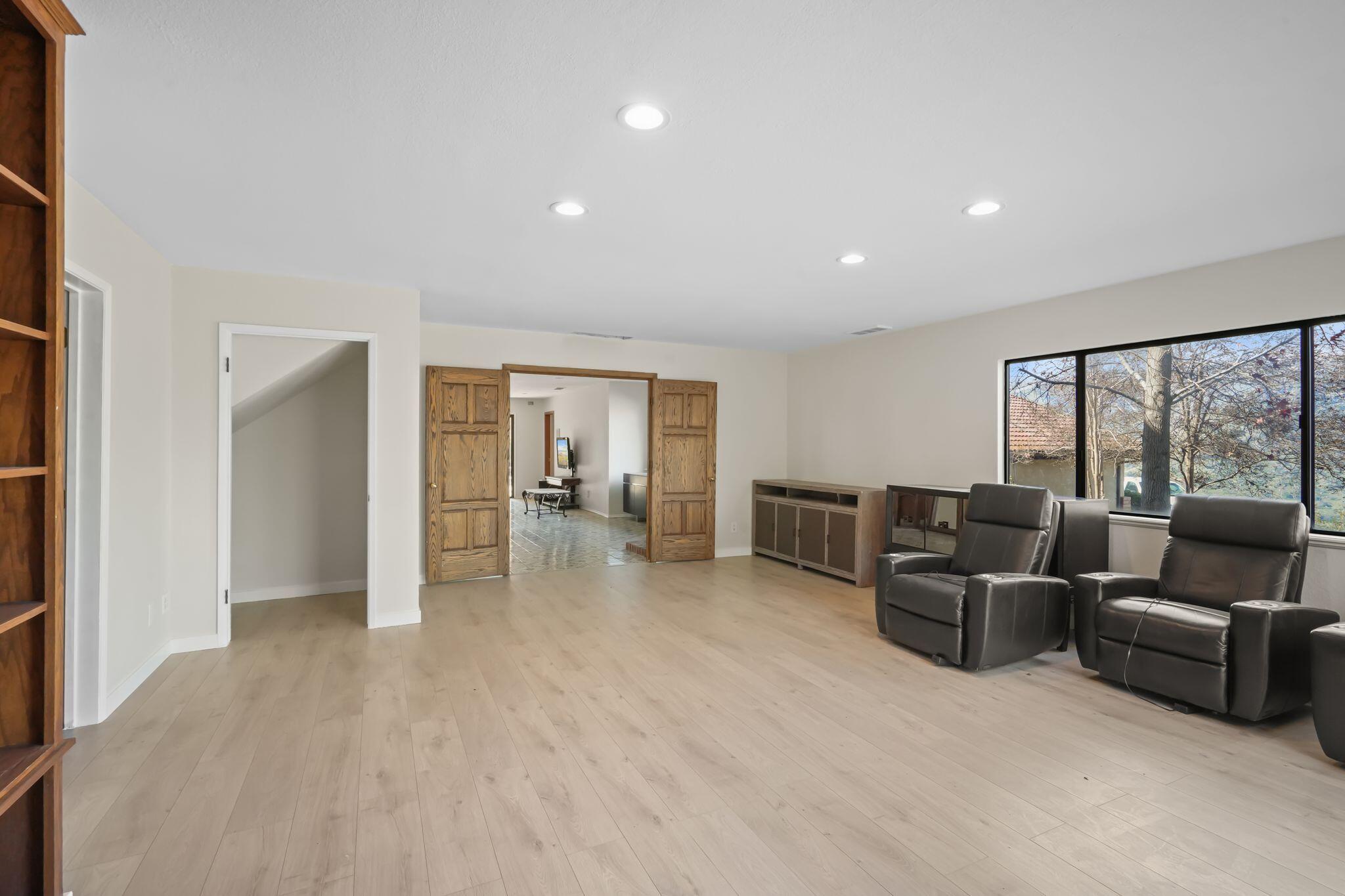 41591 Mynatt Dr, Three Rivers, CA 93271