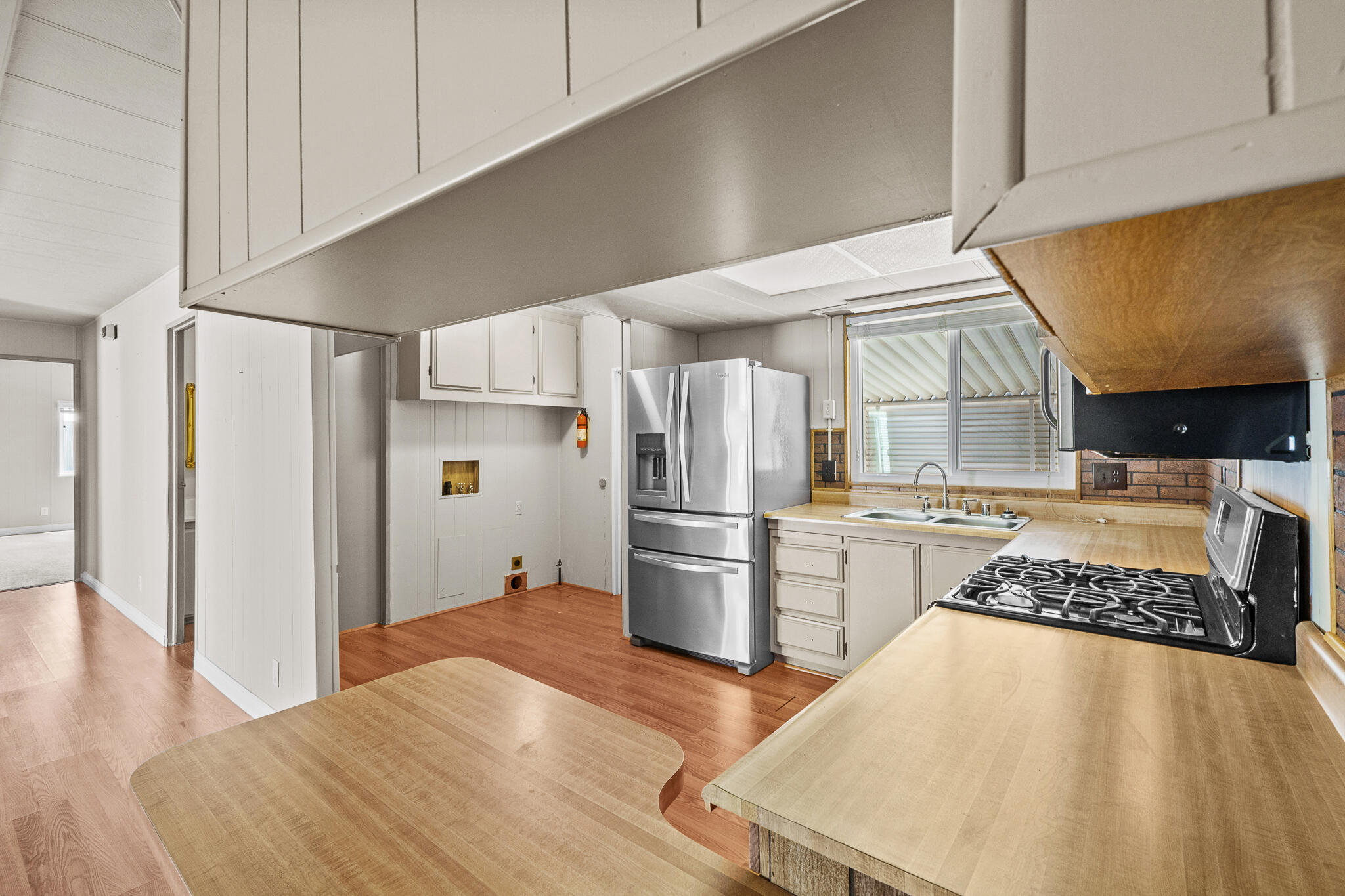 2627 W Midvalley Ave ##104, Visalia, CA 93277