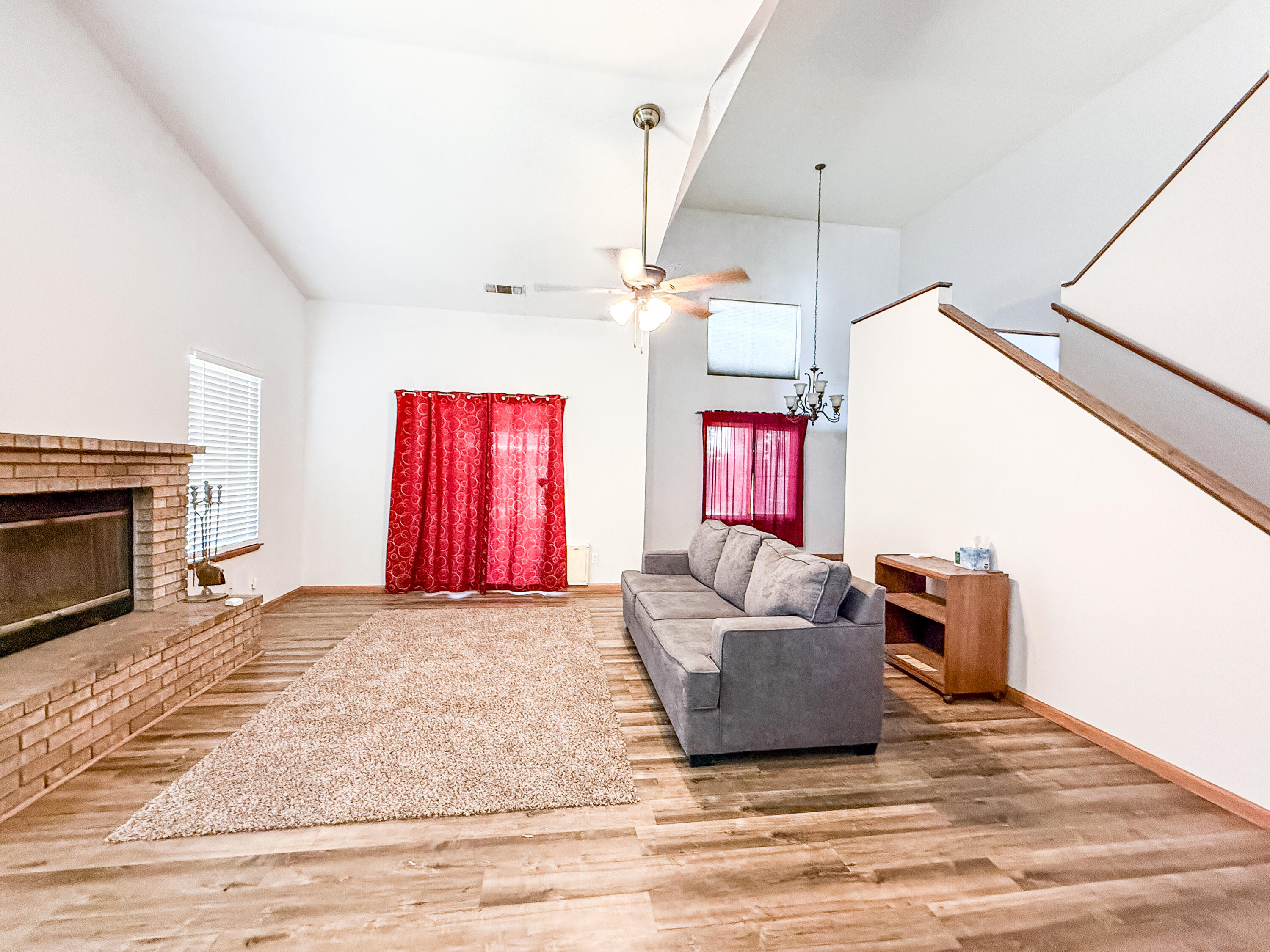 795 N Milner St, Tulare, CA 93274