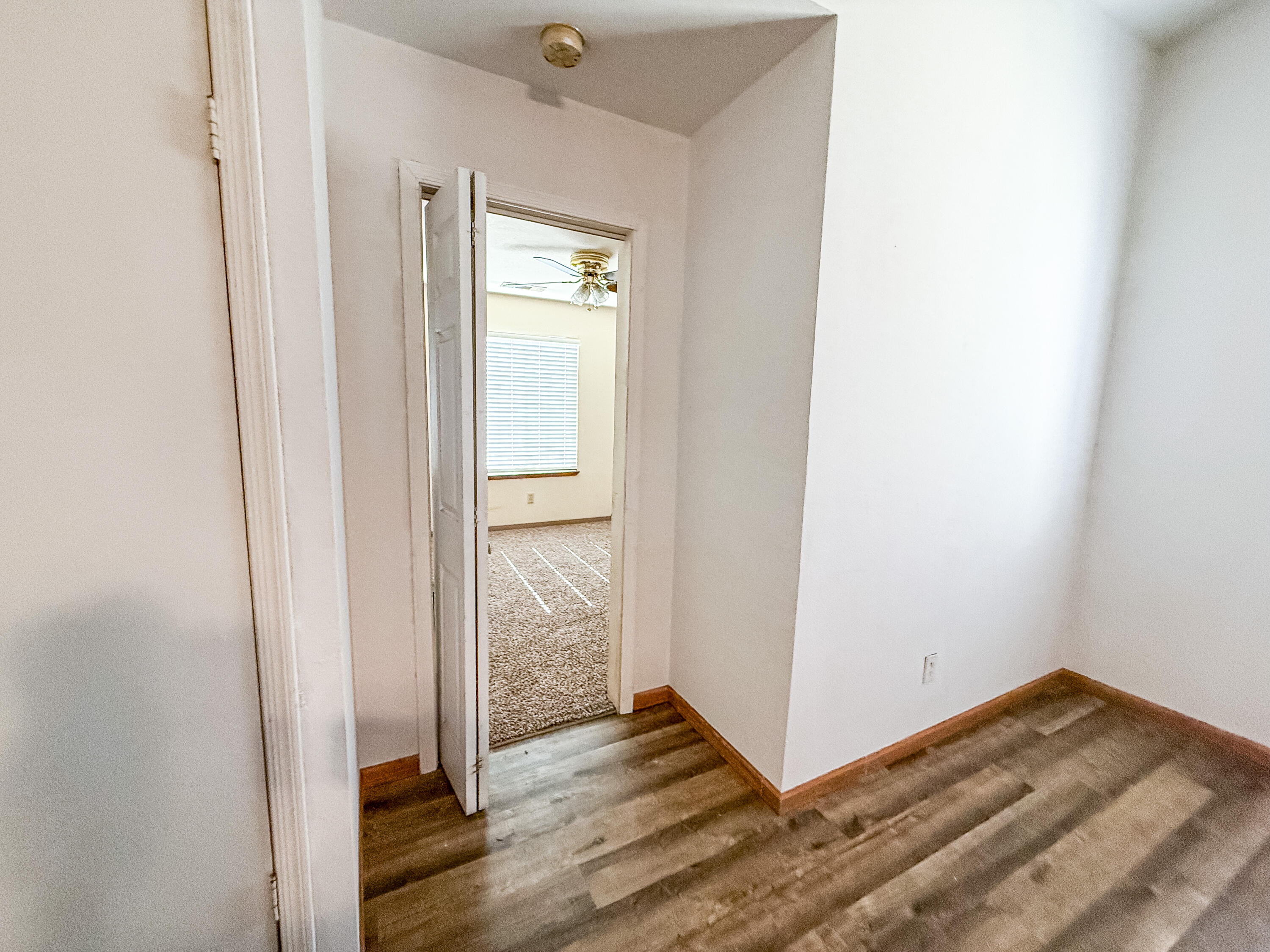 795 N Milner St, Tulare, CA 93274