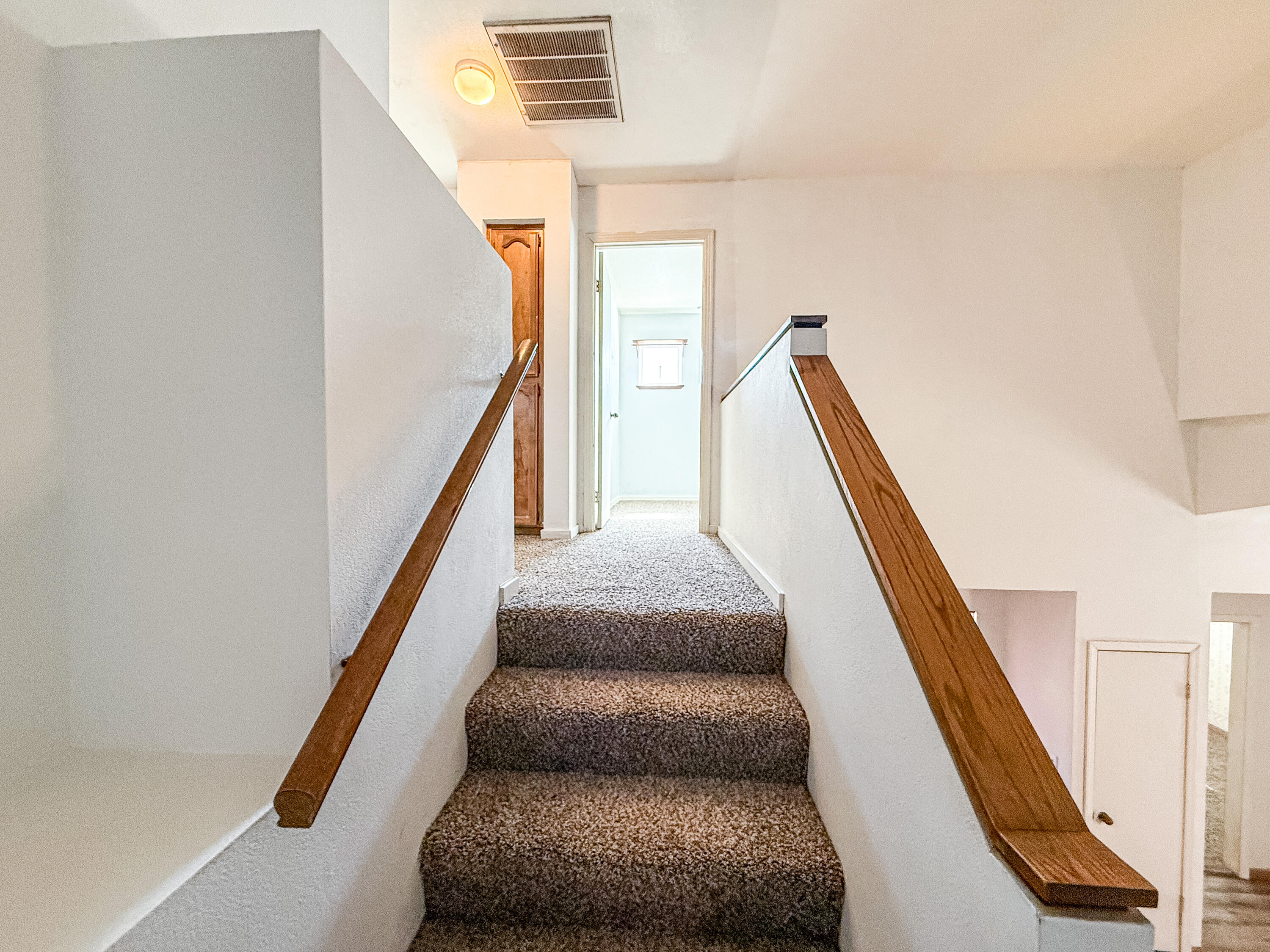 795 N Milner St, Tulare, CA 93274