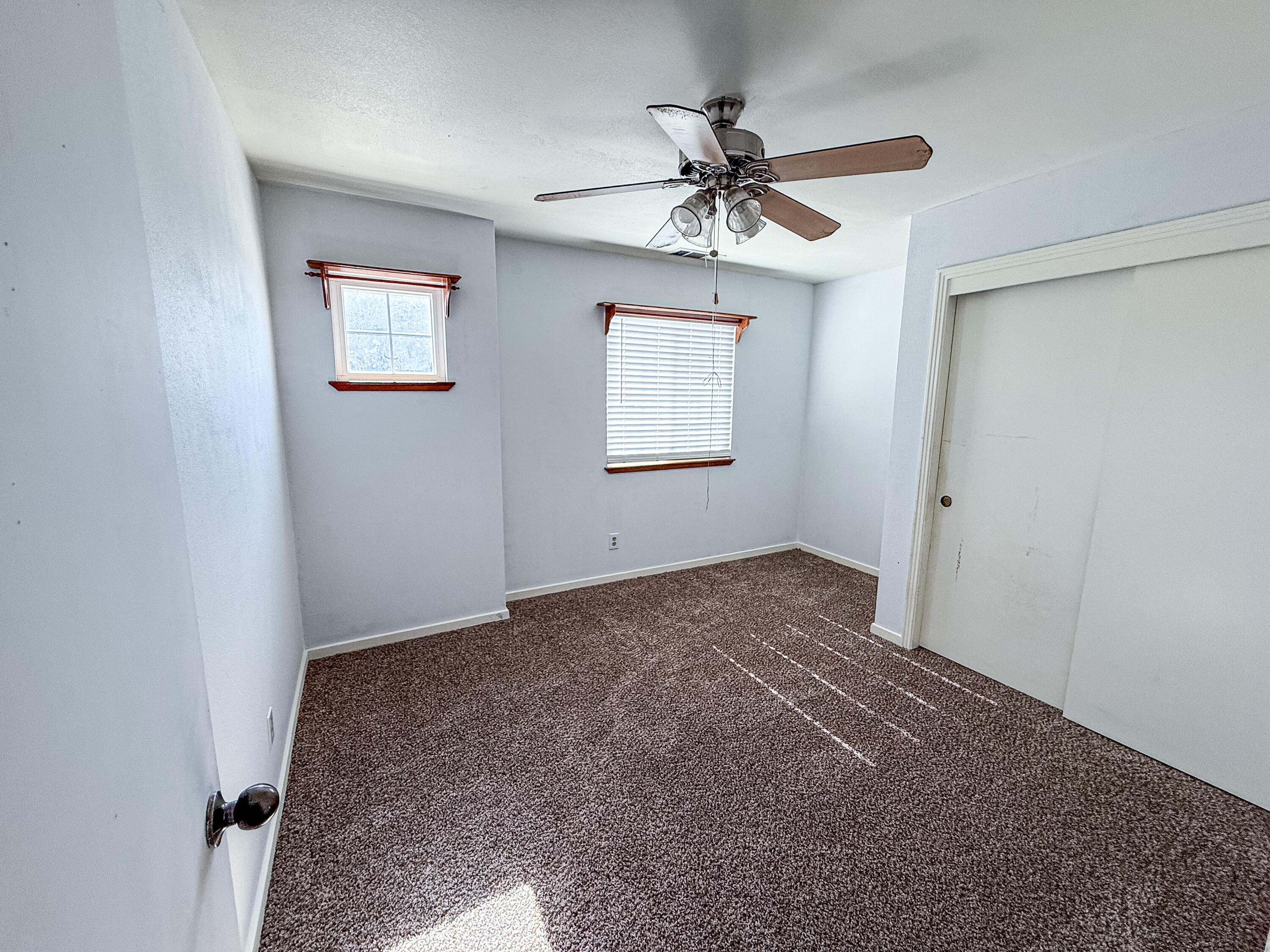 795 N Milner St, Tulare, CA 93274