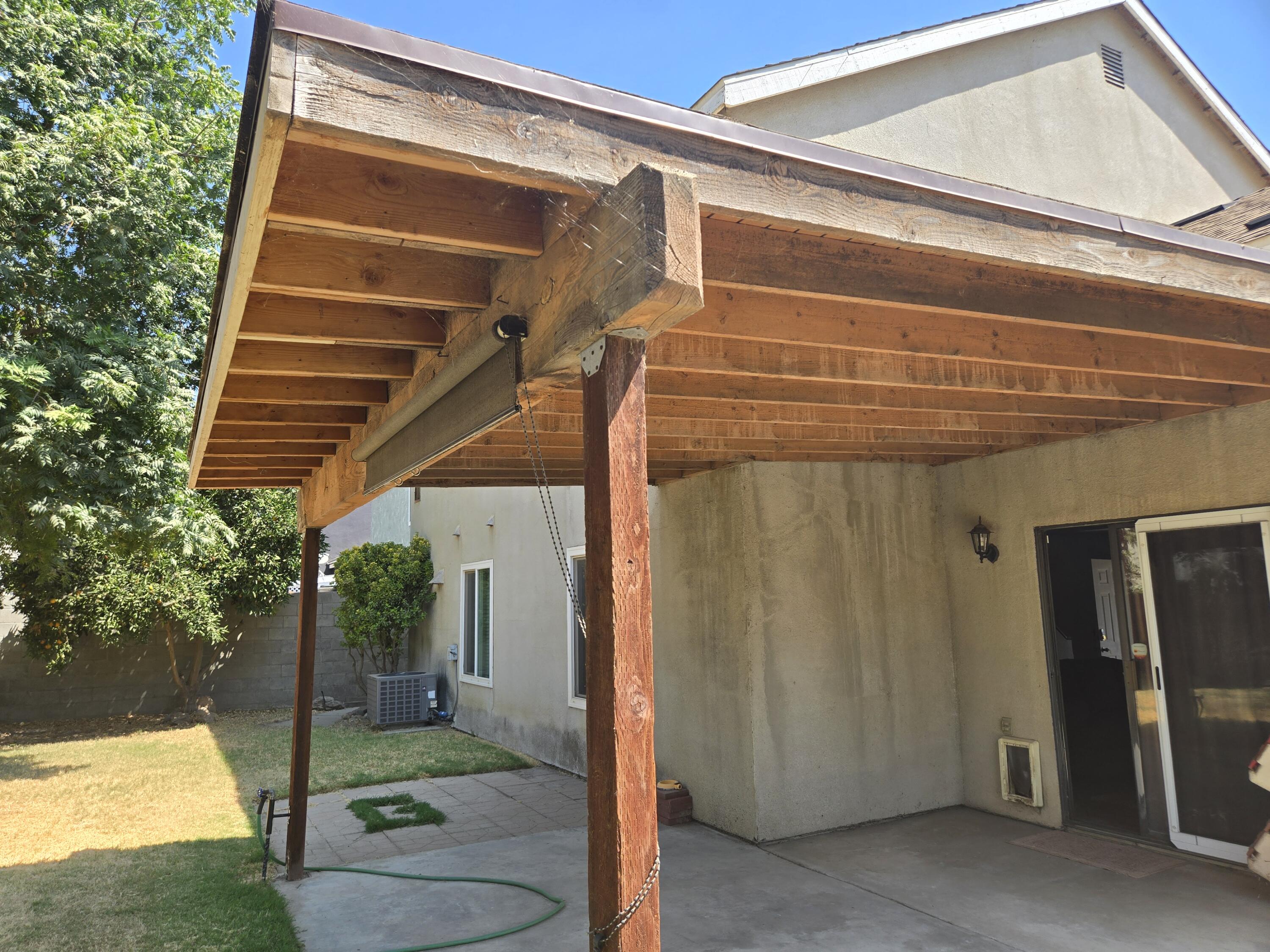 795 N Milner St, Tulare, CA 93274