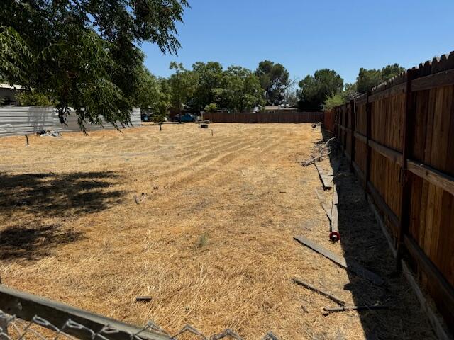 1609 Brewer Ave, Corcoran, CA 93212