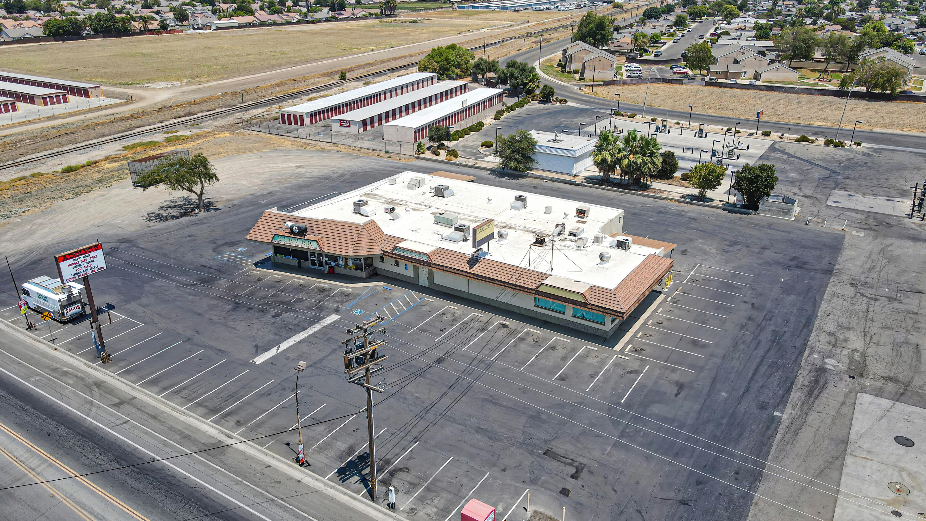 44 N 19 1/2 Ave, Lemoore, CA 93245