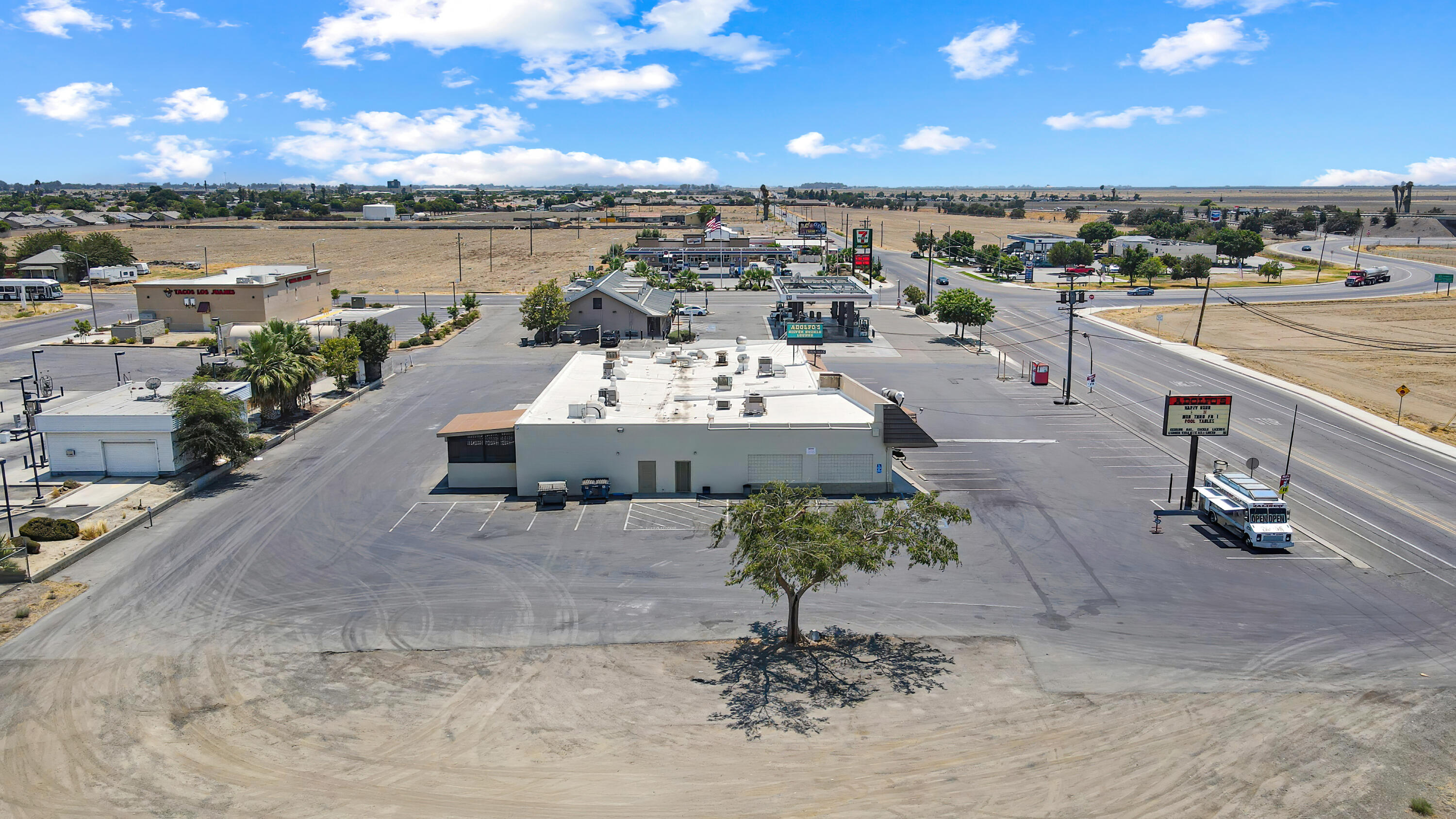 44 N 19 1/2 Ave, Lemoore, CA 93245