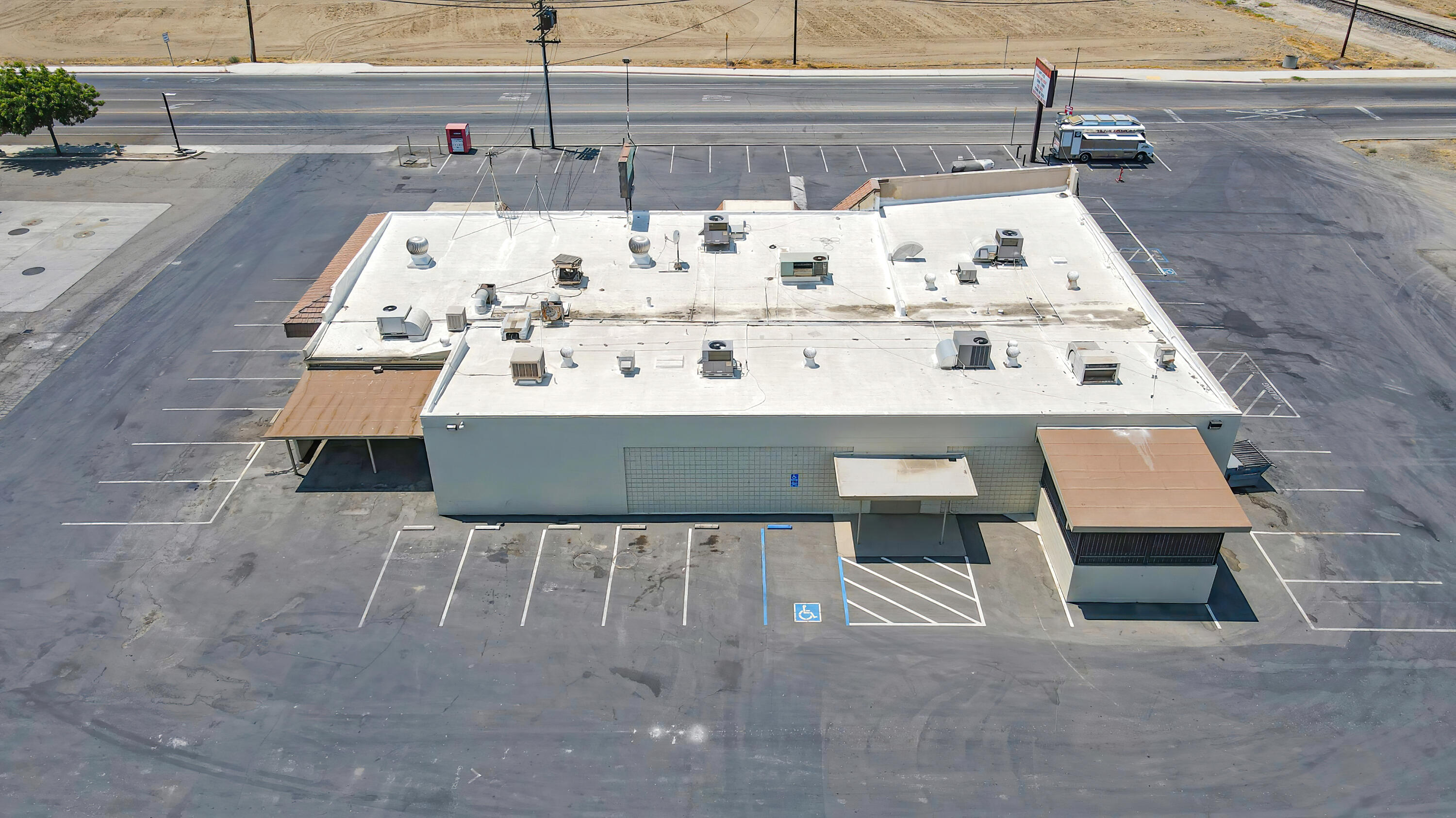 44 N 19 1/2 Ave, Lemoore, CA 93245