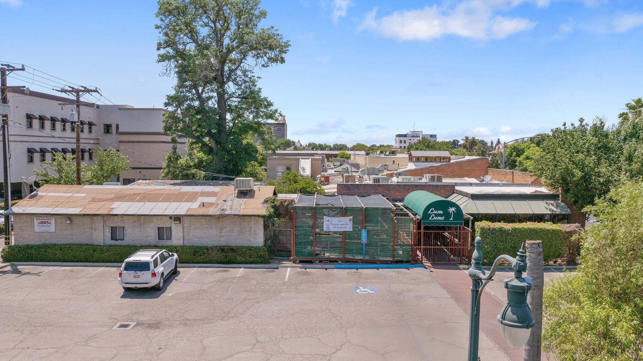 417 E Center Ave, Visalia, CA 93291