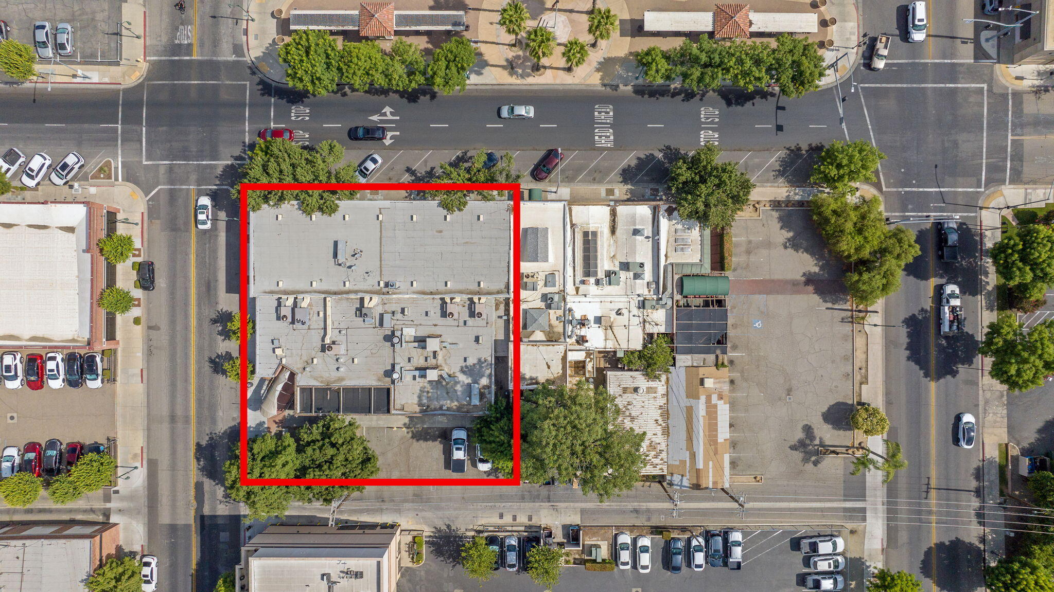401 W Center Ave, Visalia, CA 93291