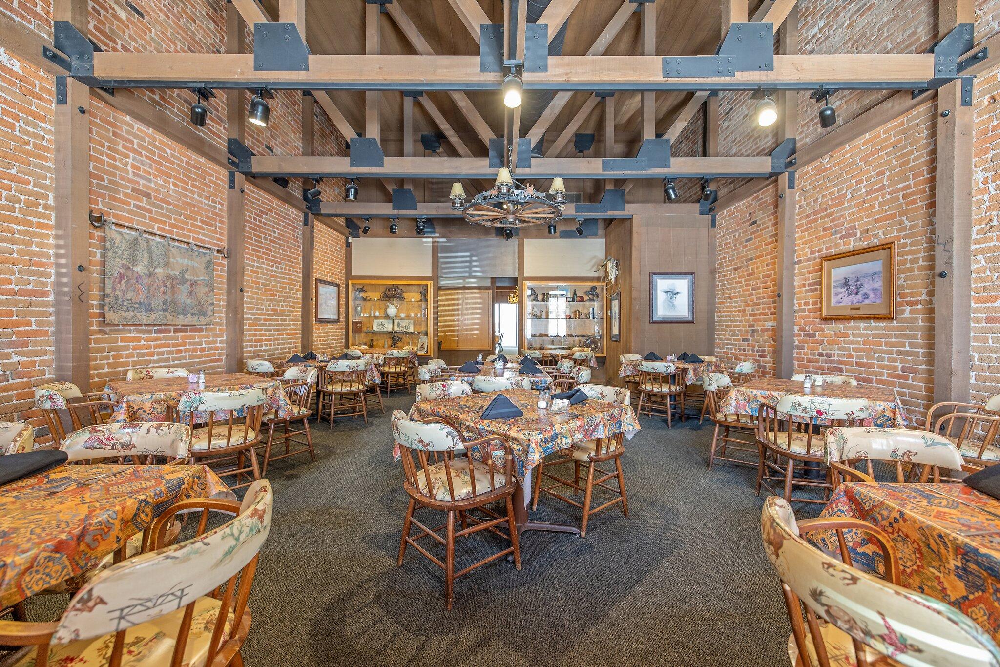 401 W Center Ave, Visalia, CA 93291