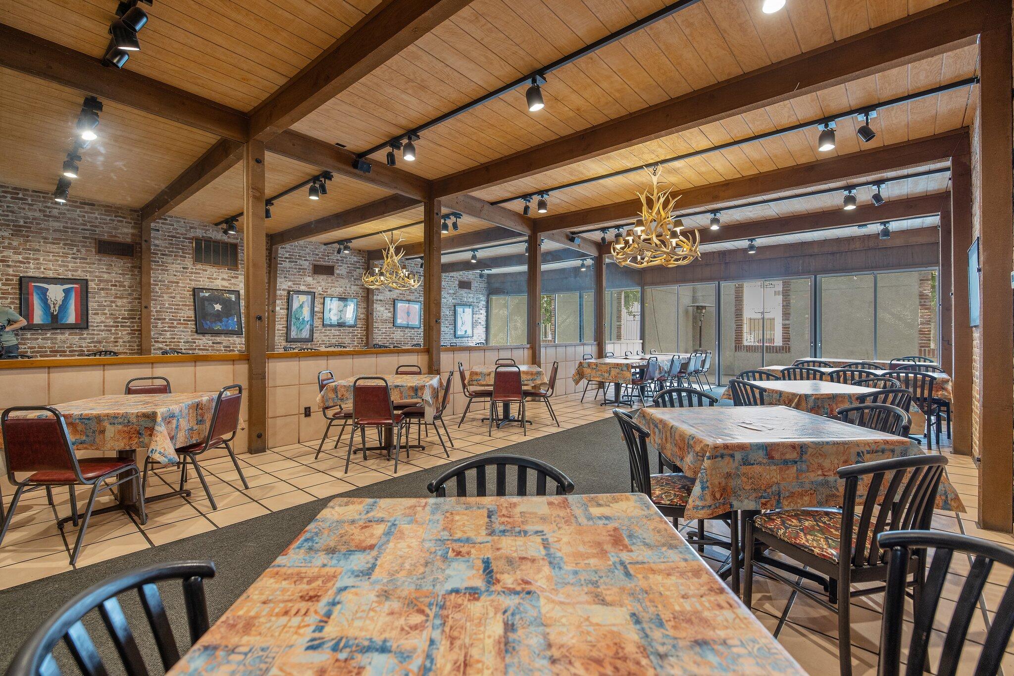 401 W Center Ave, Visalia, CA 93291