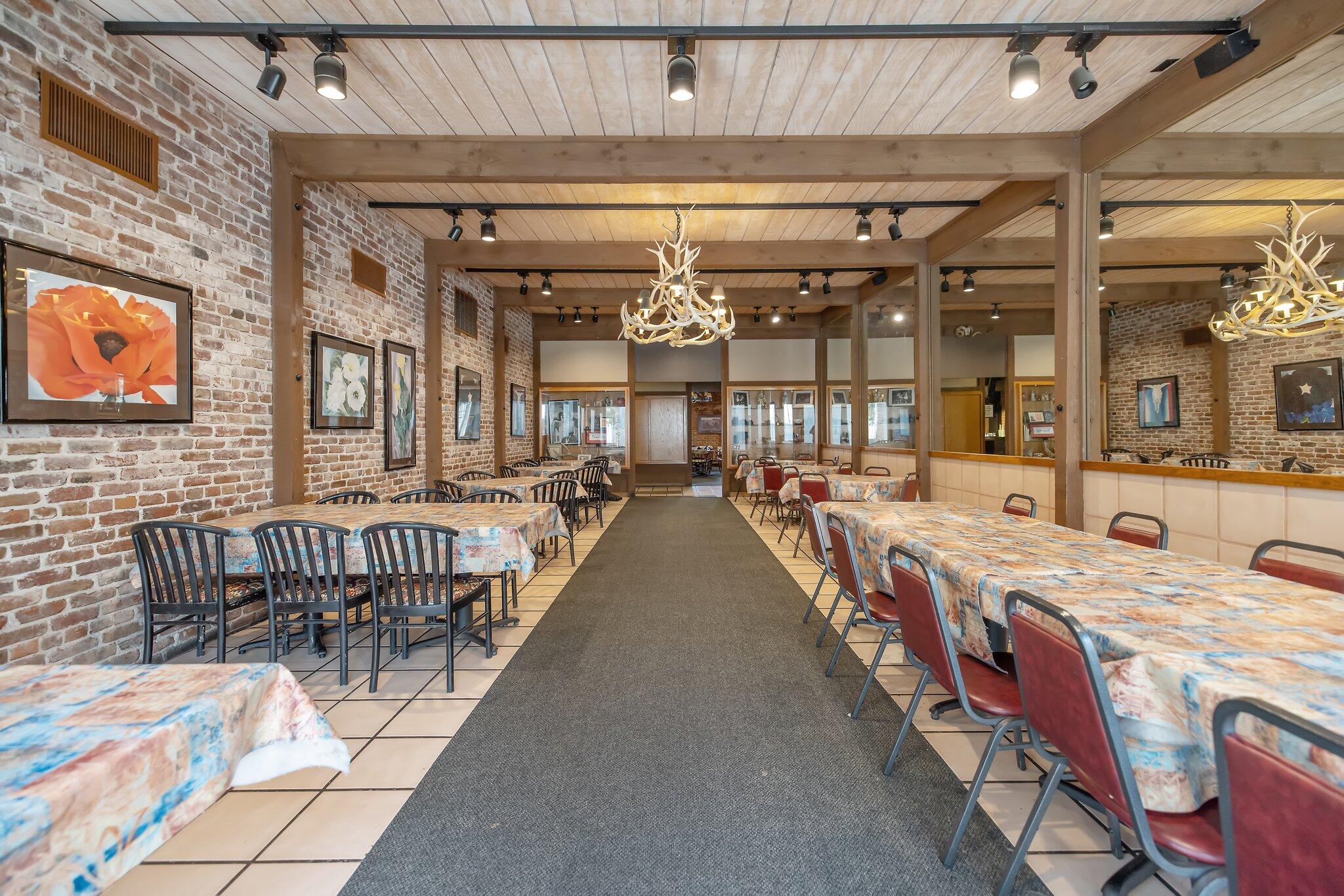 401 W Center Ave, Visalia, CA 93291