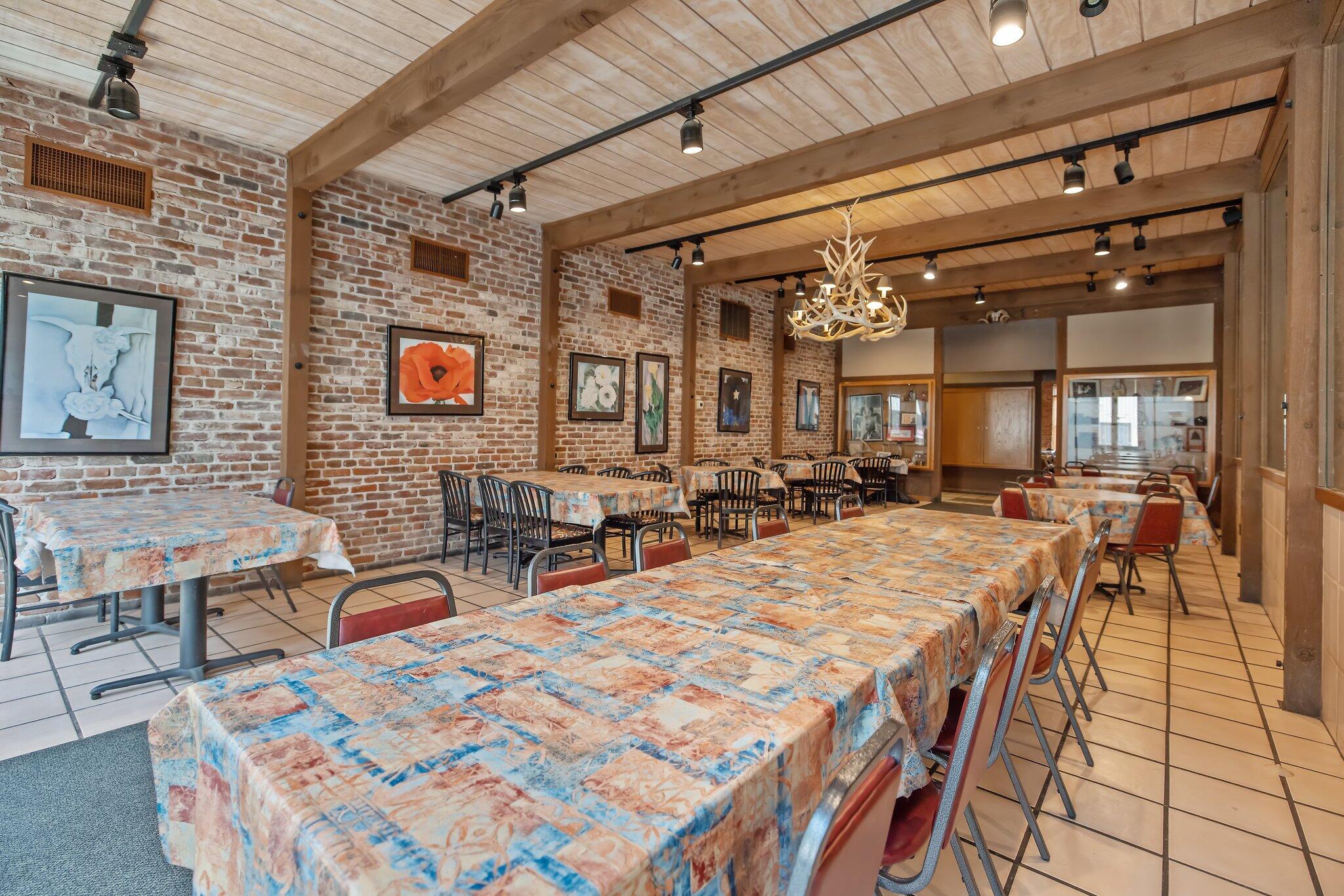 401 W Center Ave, Visalia, CA 93291