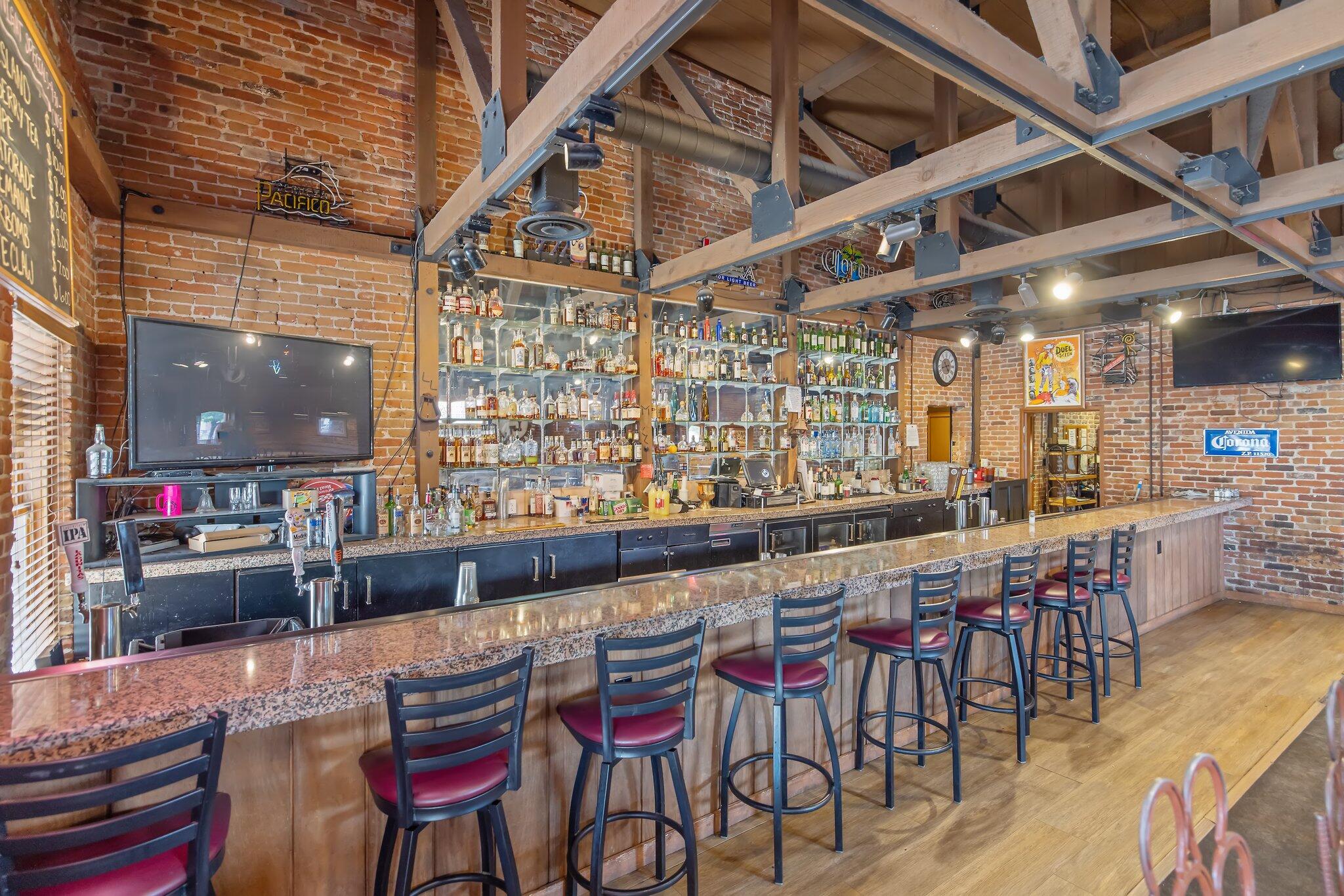 401 W Center Ave, Visalia, CA 93291