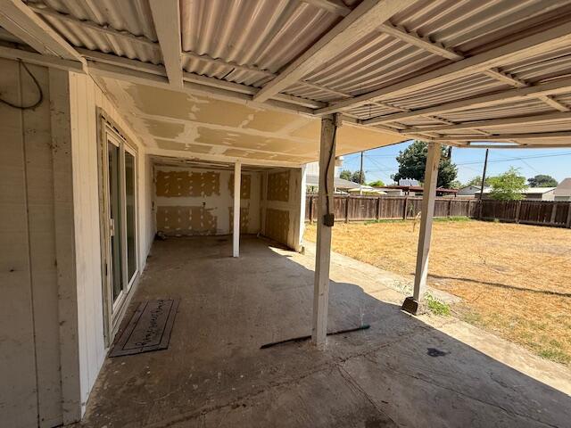 233 N C St, Exeter, CA 93221