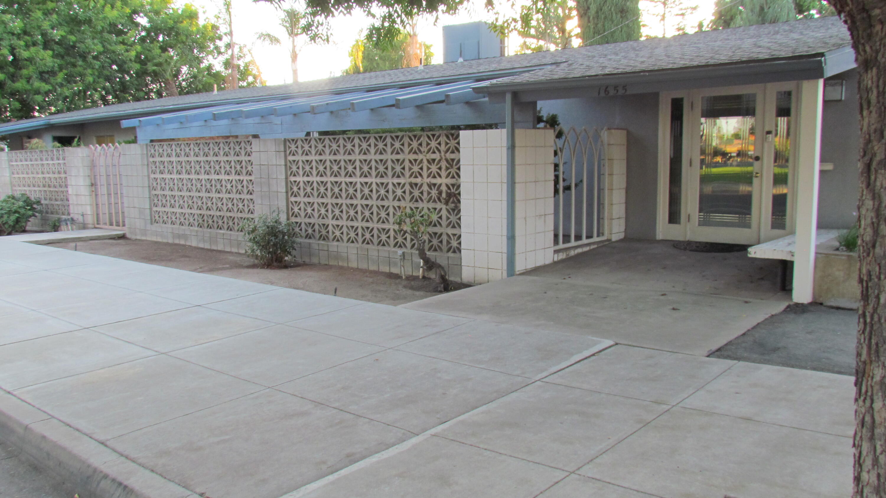 756 G St, Reedley, CA 93654