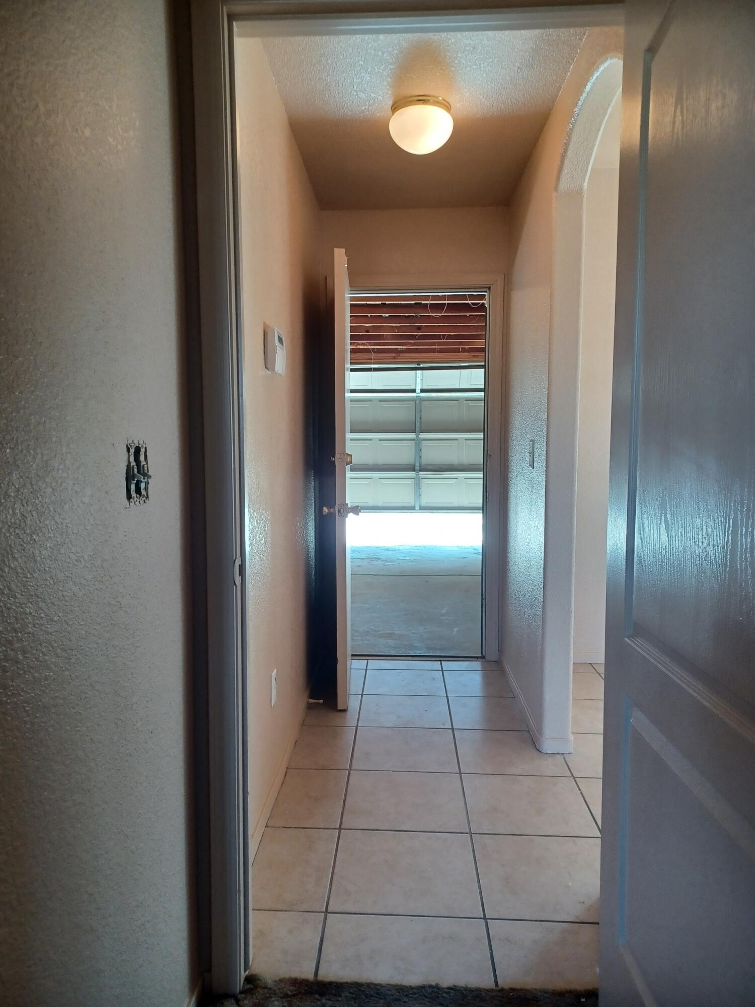 917 N Esther St, Porterville, CA 93257