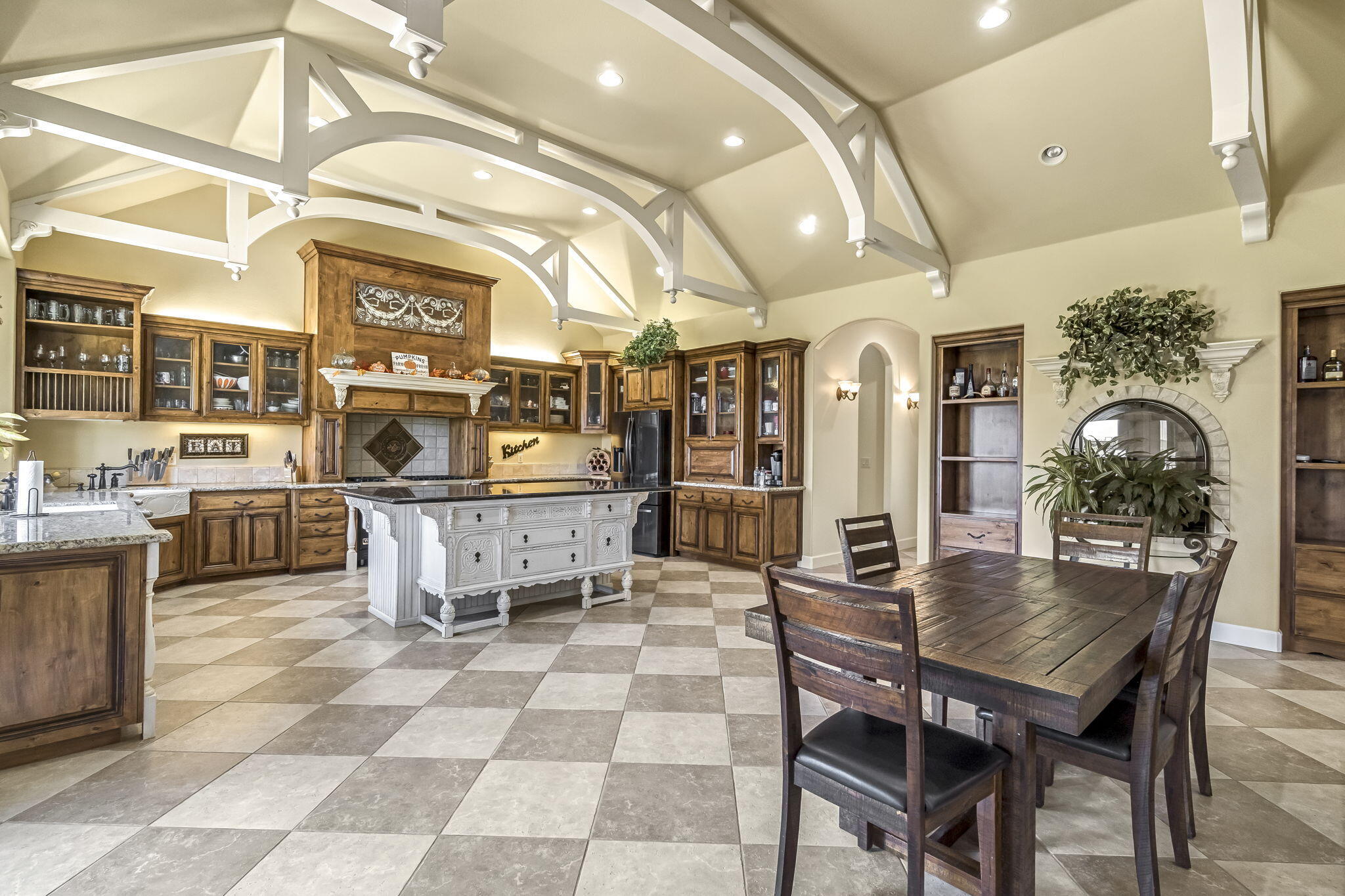 34700 Rd 140, Visalia, CA 93292