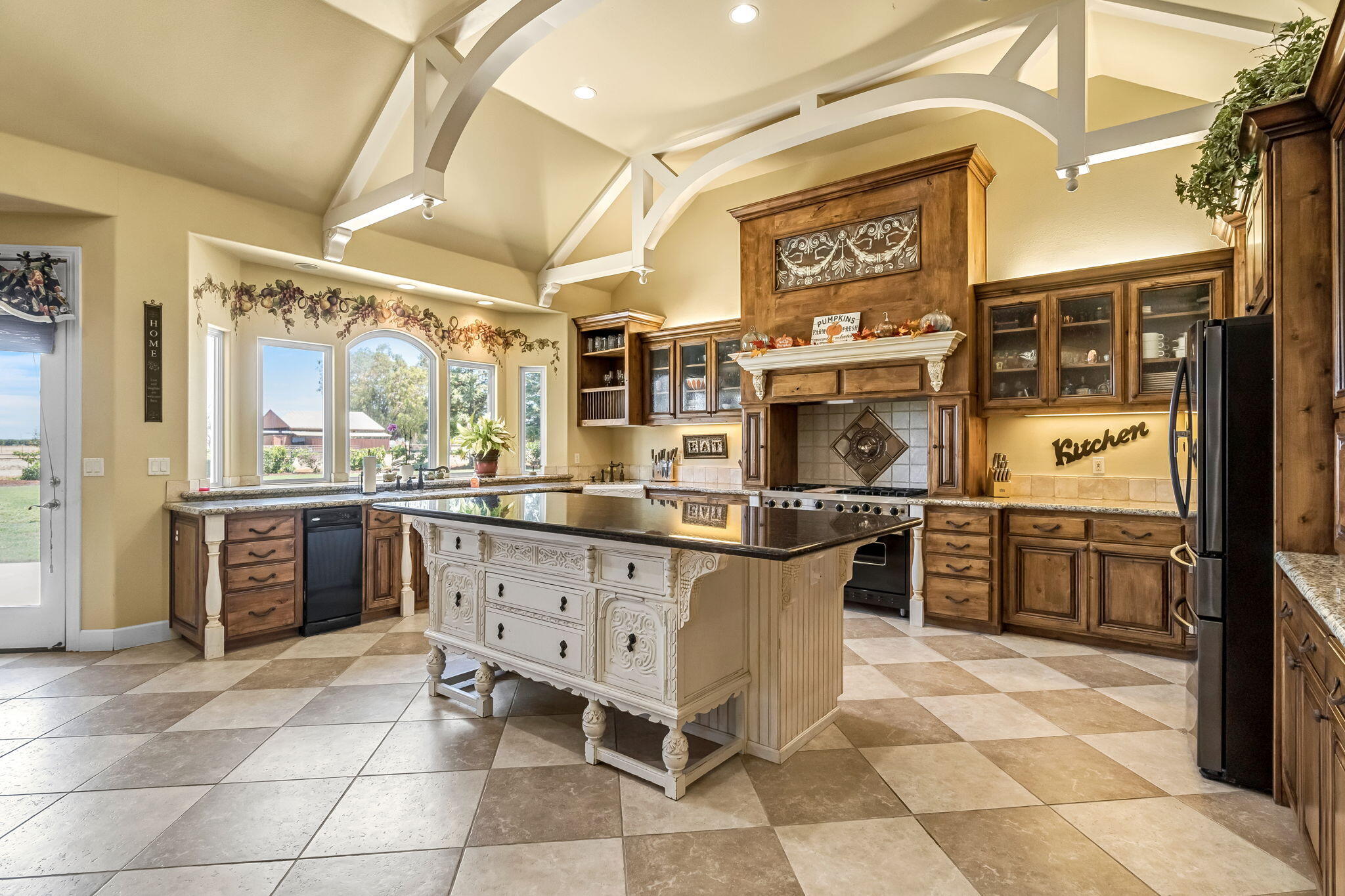 34700 Rd 140, Visalia, CA 93292