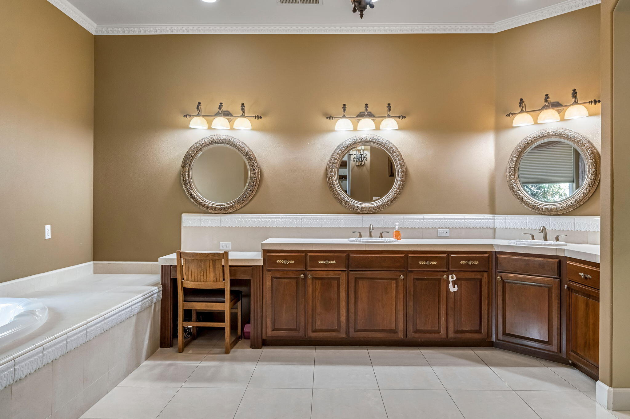 34700 Rd 140, Visalia, CA 93292