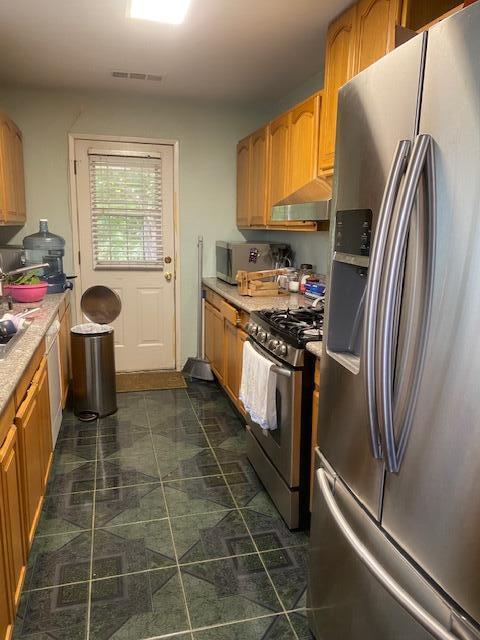 291 Rio Vista Ave, Porterville, CA 93257