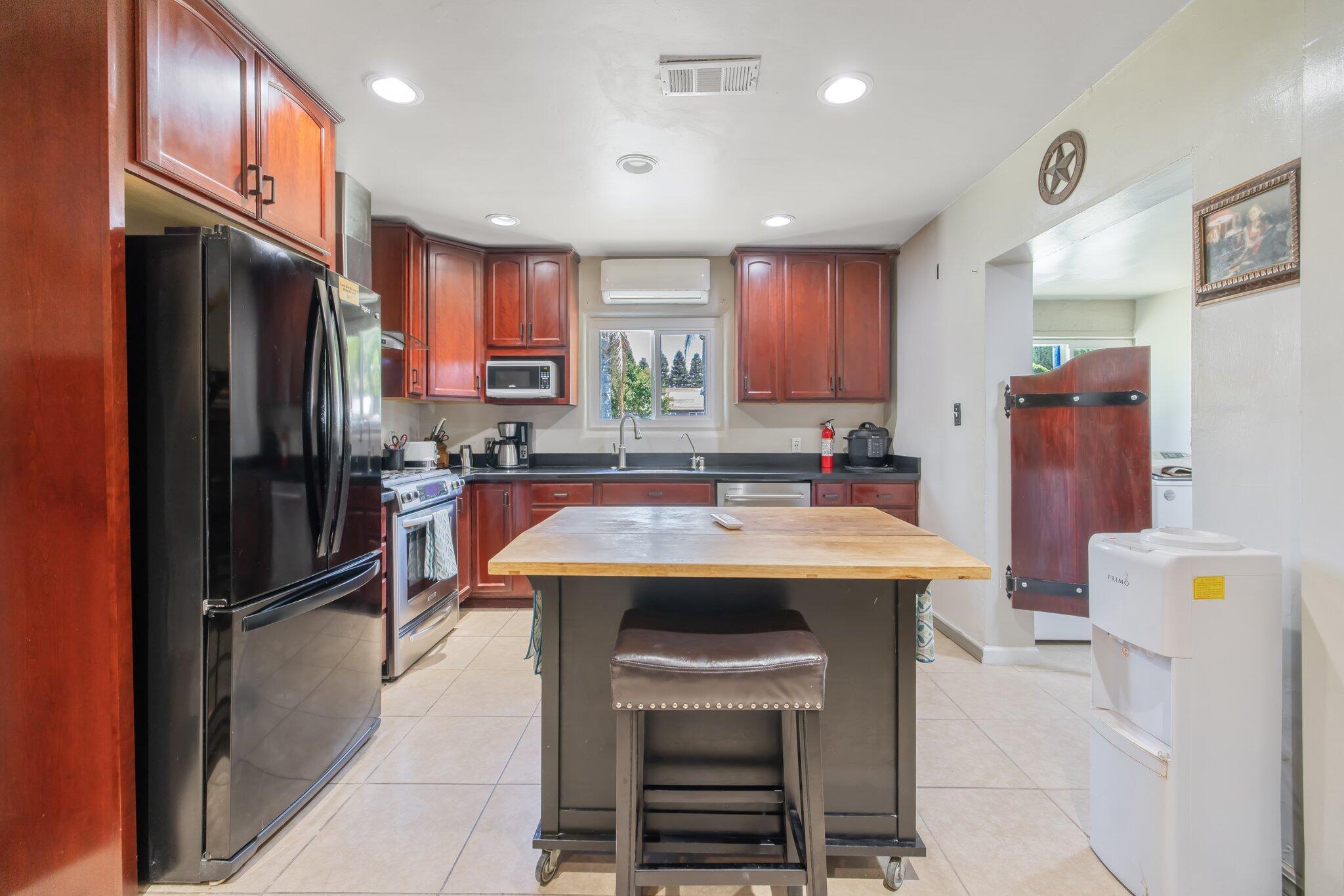 24297 Ave 324, Woodlake, CA 93286