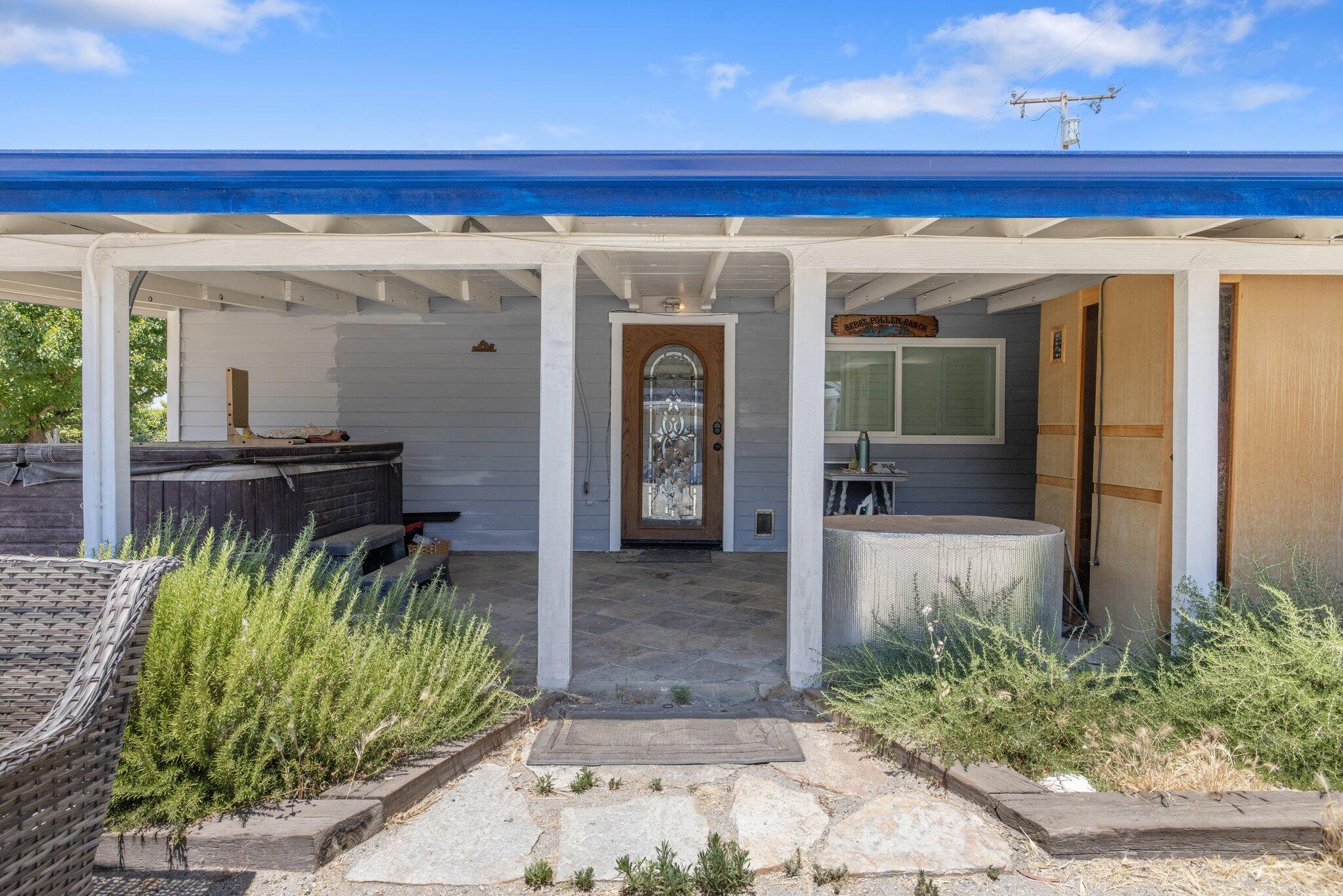 24297 Ave 324, Woodlake, CA 93286