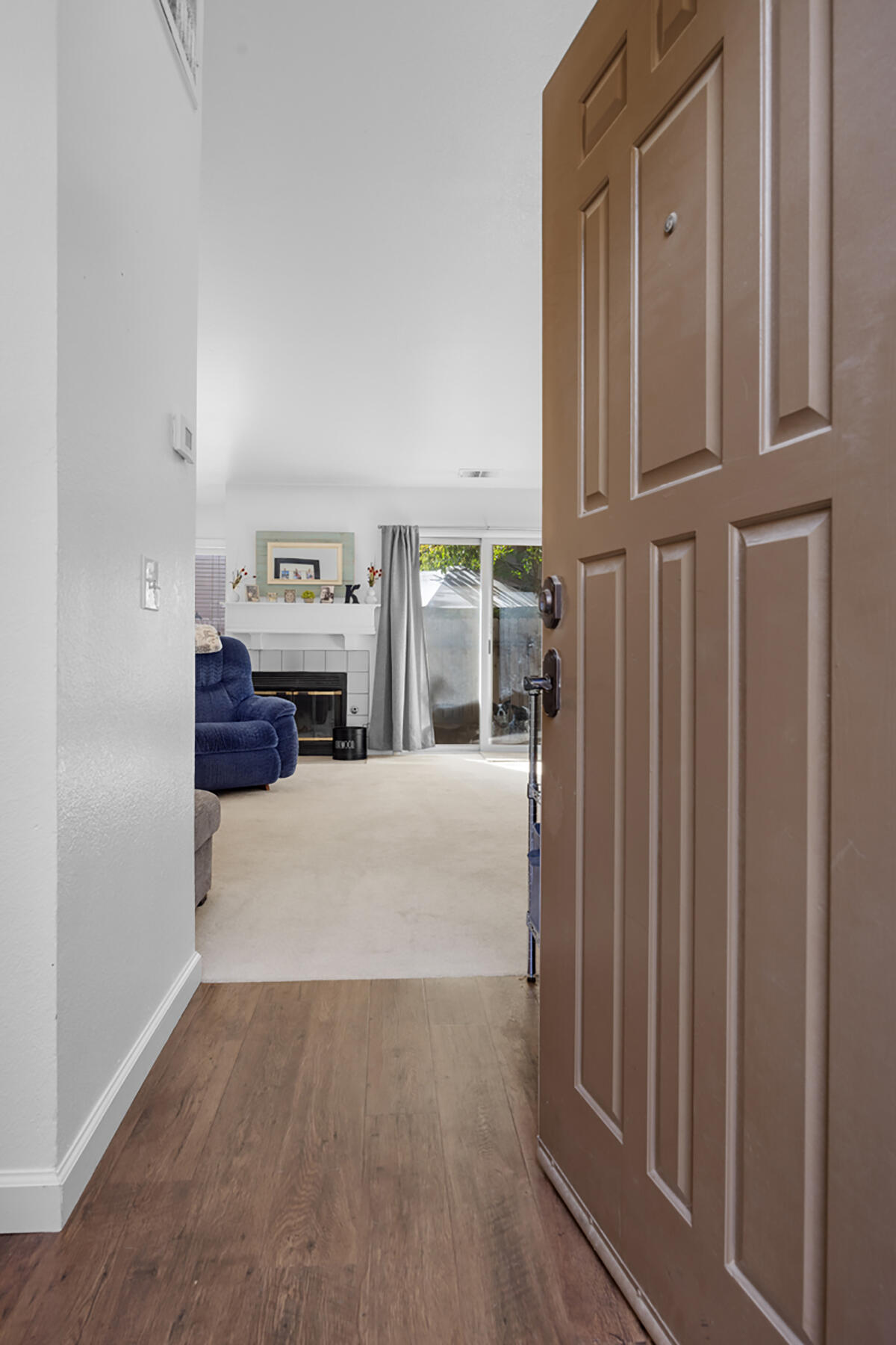 1233 S Kent St St, Visalia, CA 93277